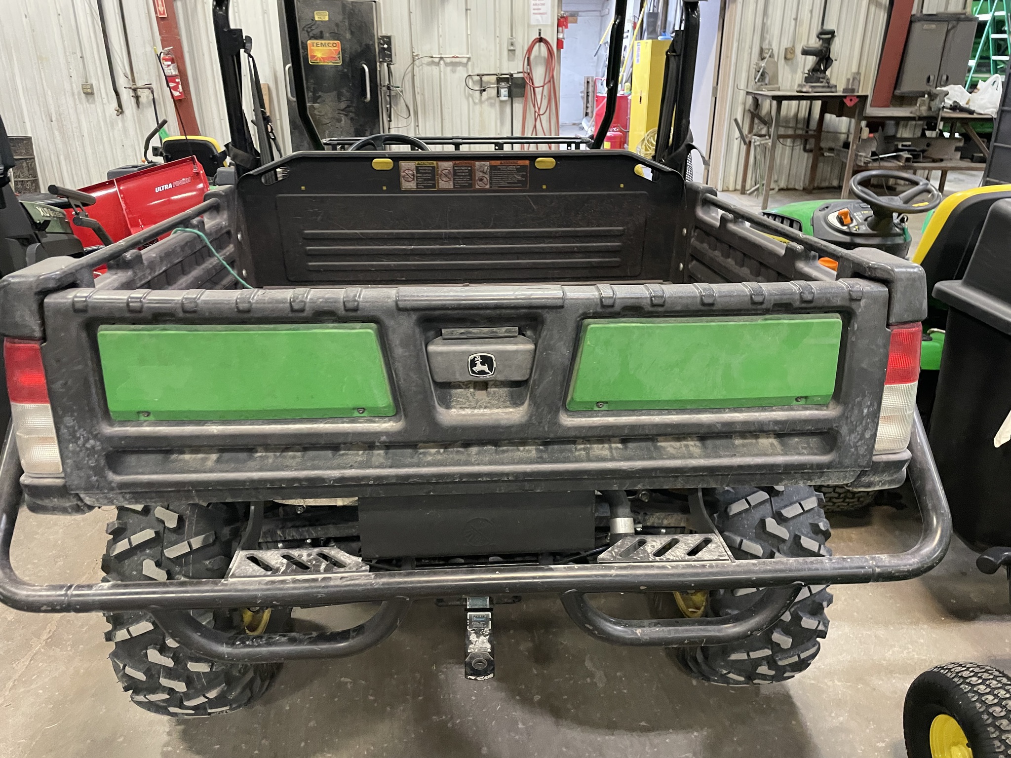  2016 John Deere XUV 825i at LandMark in Kearney, NE