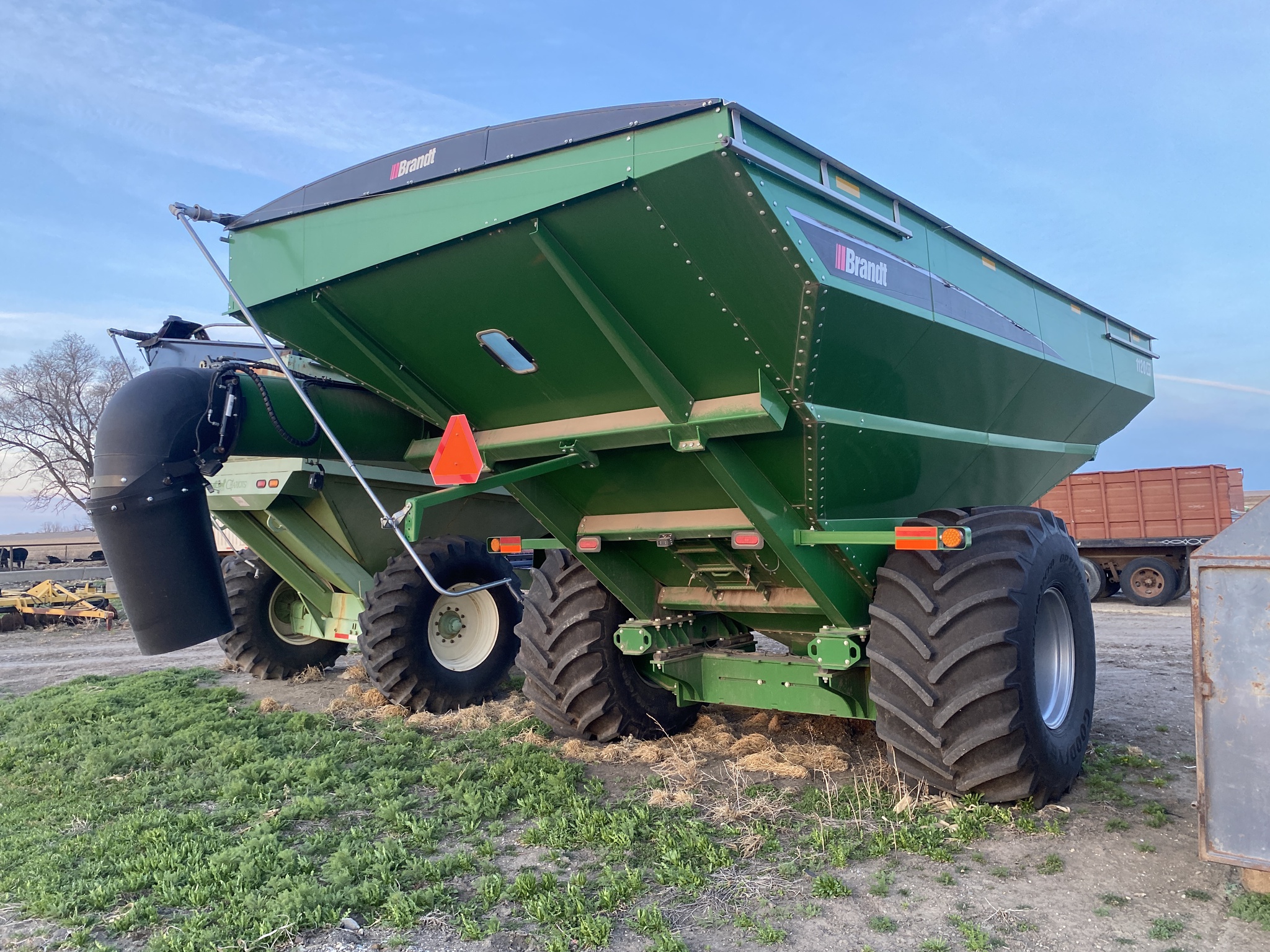  2021 Brandt 1120XT at LandMark in Hebron, NE