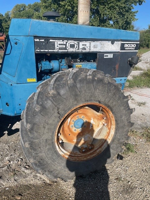   Ford-new Holland 9030-92 at LandMark in Phillipsburg, KS