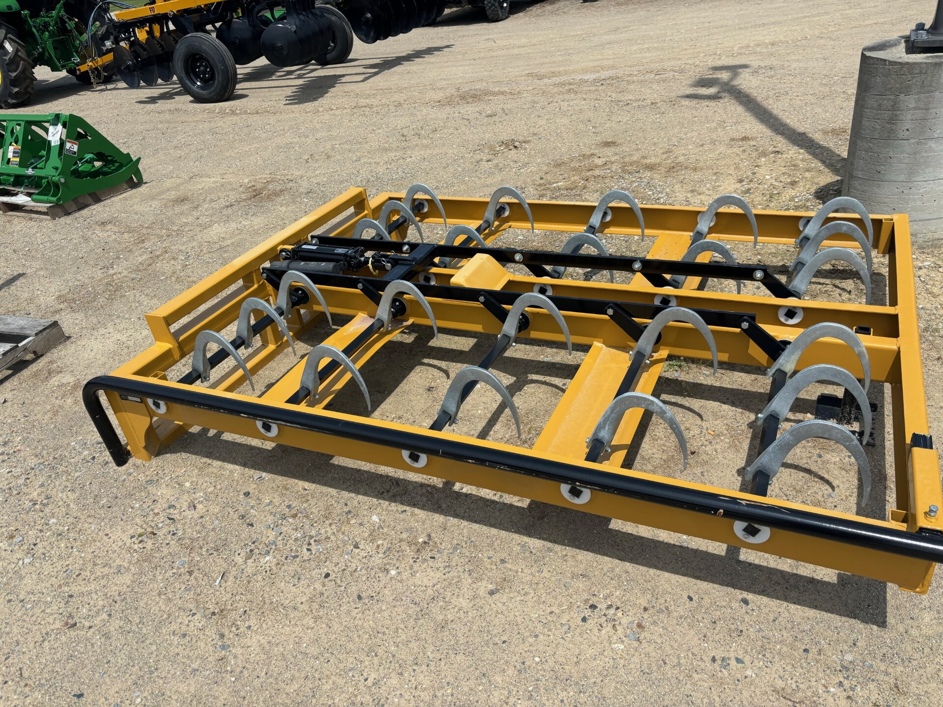 On Lot 2022 Tubeline AC1000G at Tri County Equipment Sandusky, MI