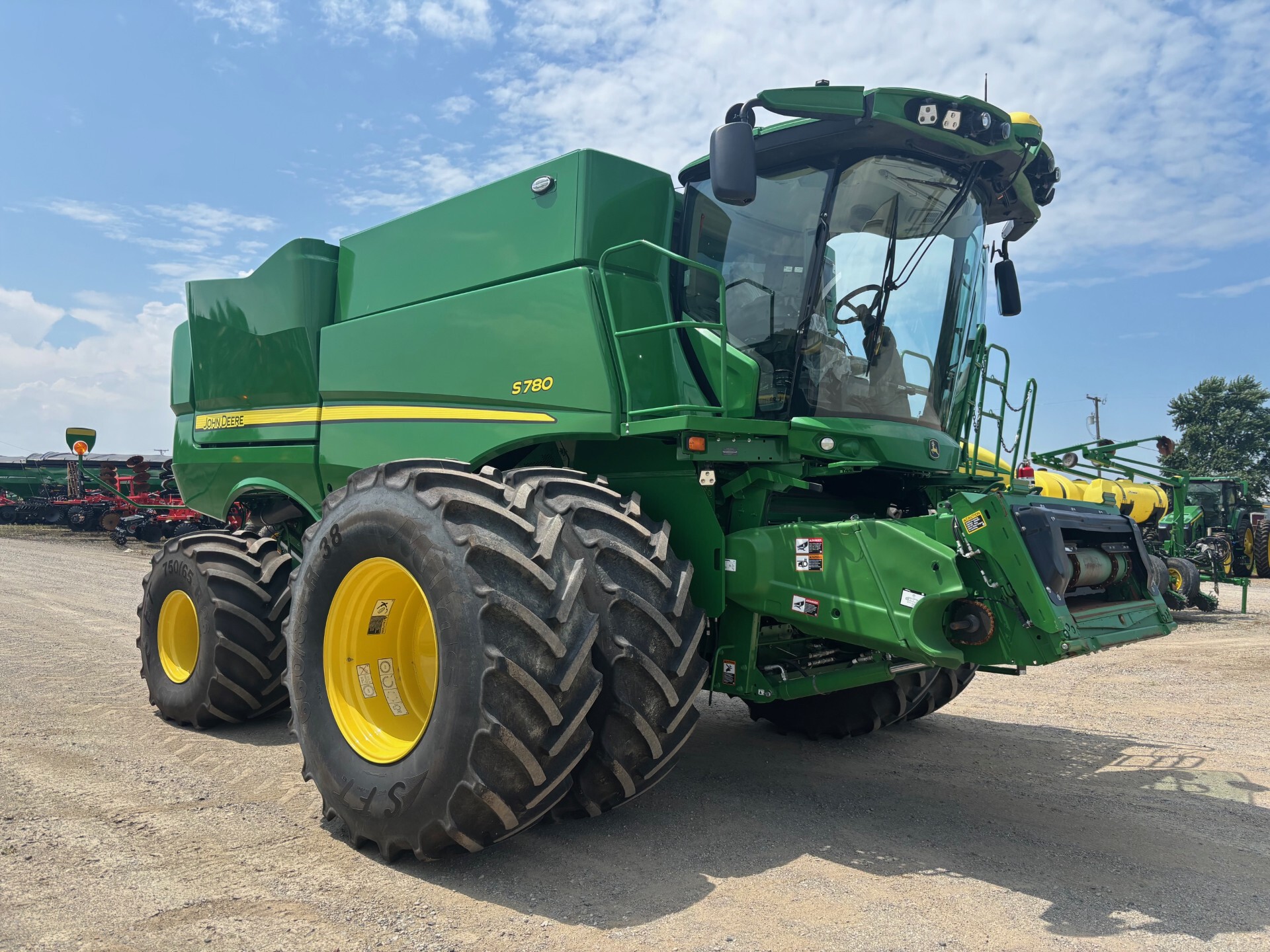 On Lot 2024 John Deere S780 at Tri County Equipment Caro, MI