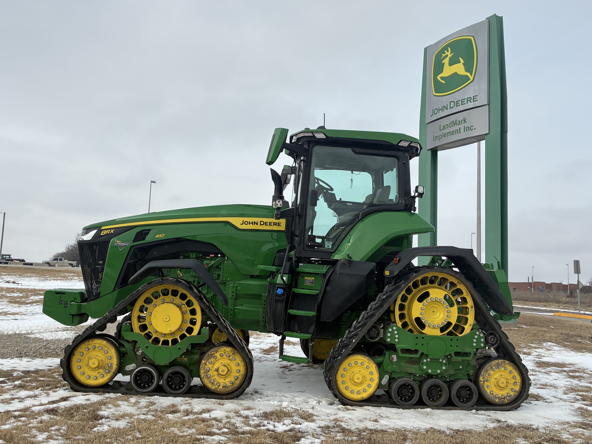  2025 John Deere 8RX 410 at LandMark in Beatrice, NE