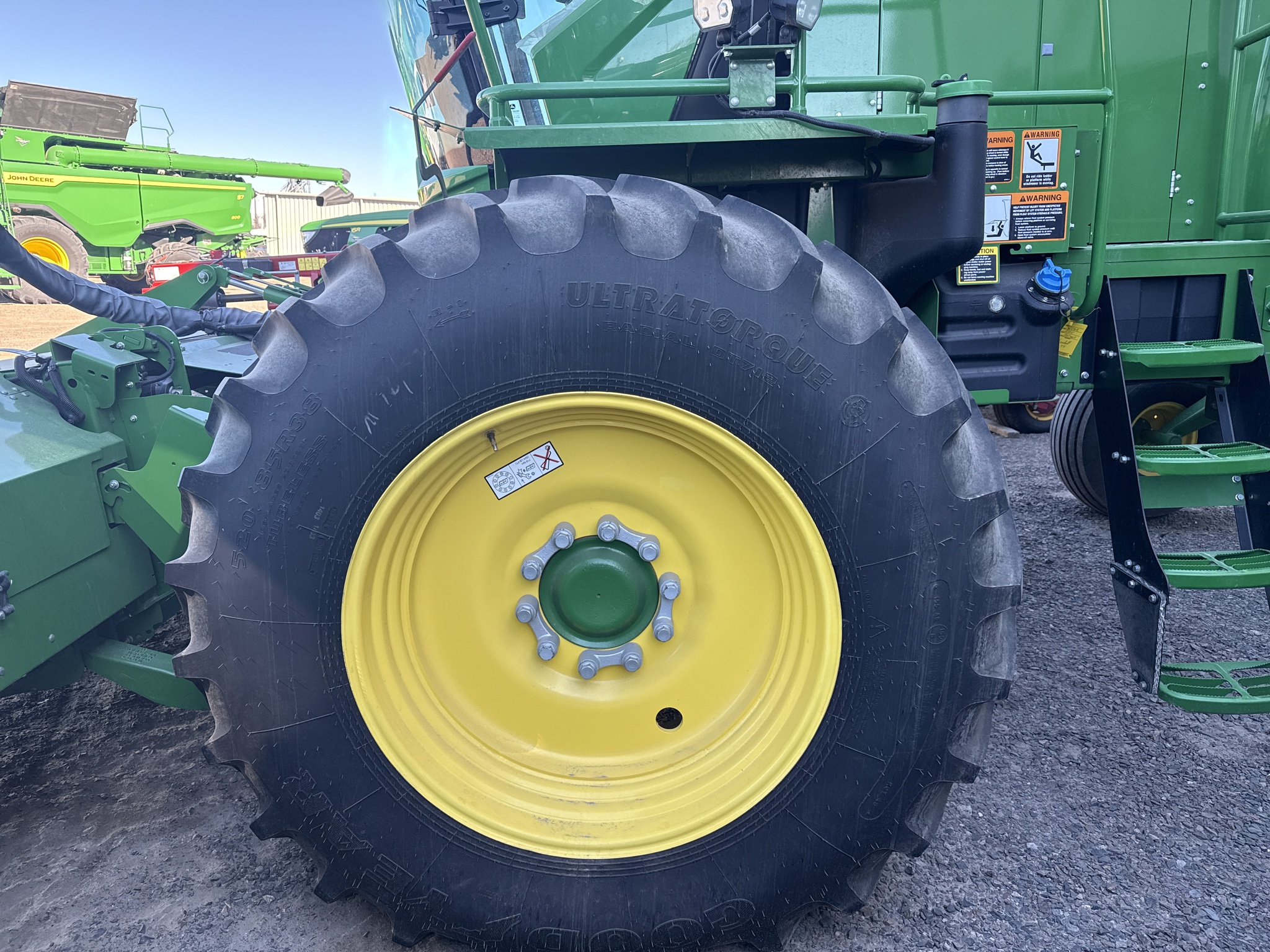  2024 John Deere W235R at LandMark in Gothenburg, NE