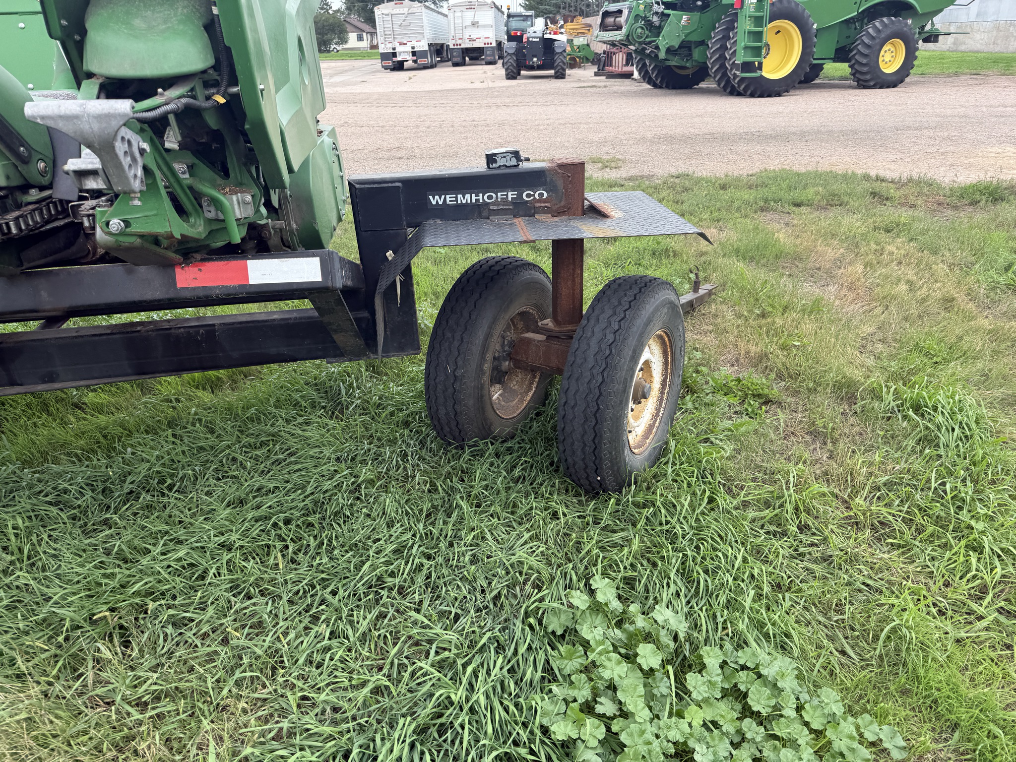   Wemhoff 35FT at LandMark in Gothenburg, NE