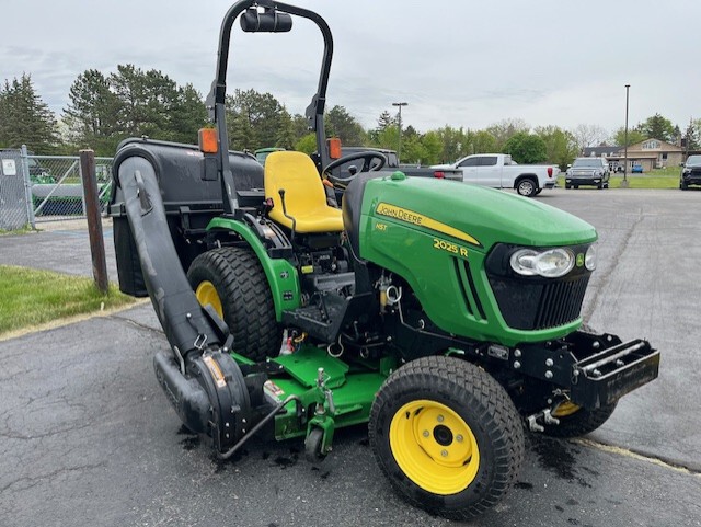 Pend Stk 2015 John Deere 2025R at Tri County Equipment Saginaw, MI