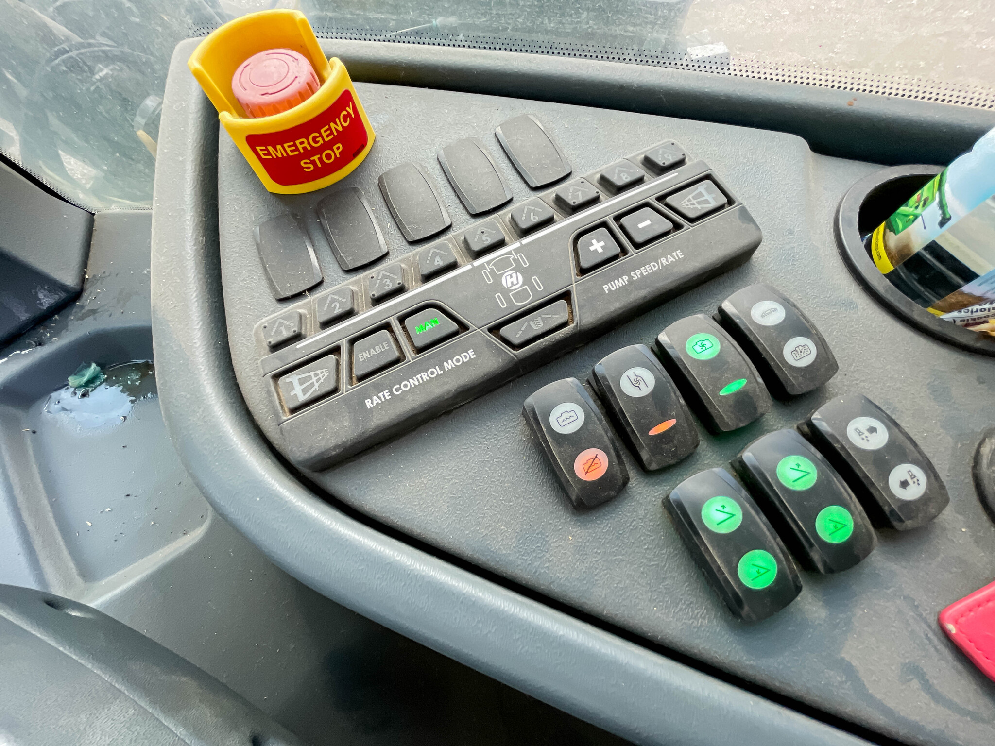  2014 Hagie STS12i at LandMark in Holdrege, NE