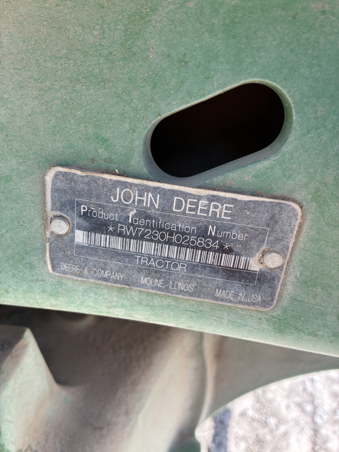  2011 John Deere 7230 Premium at LandMark in Fairfield, NE