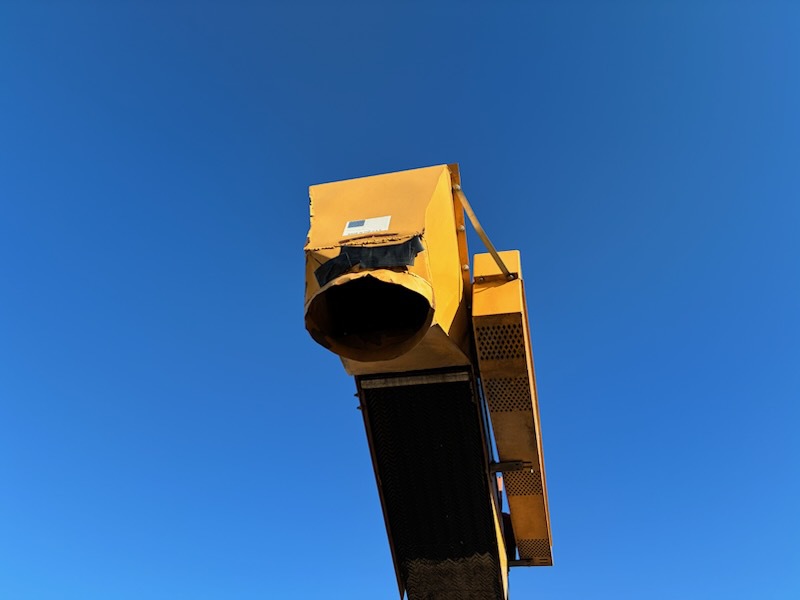  2010 Universal 1535 Field Loader at LandMark in Smith Center, KS