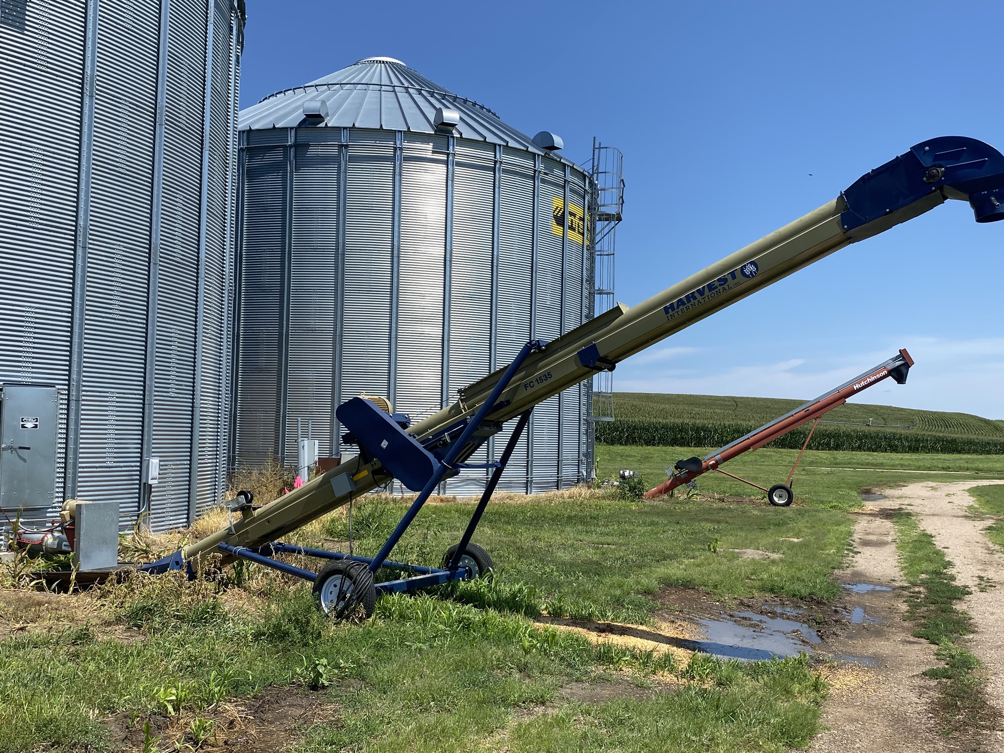  Harvest International FC 1535 at LandMark in Lexington, NE