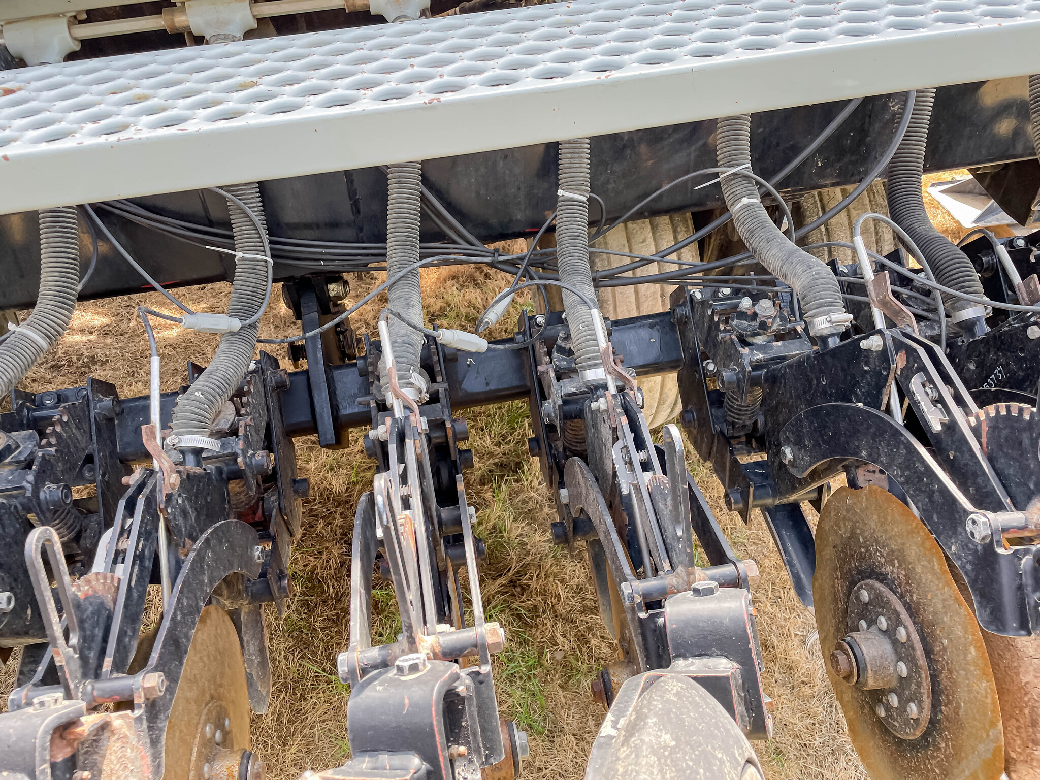   Crustbuster 4025 at LandMark in Phillipsburg, KS