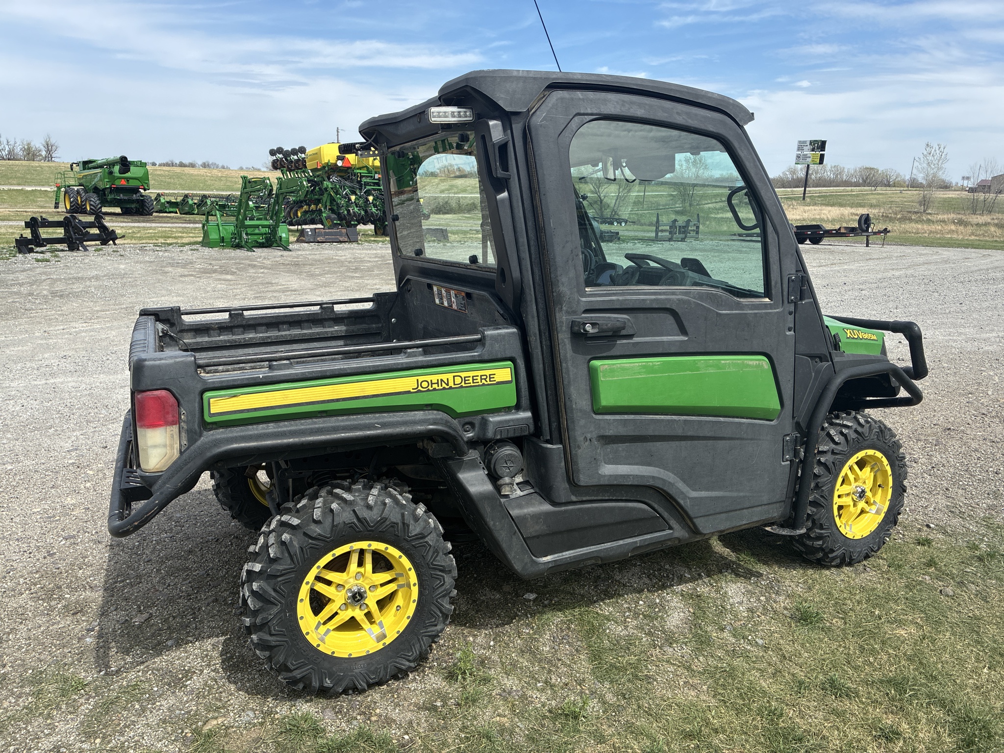  2019 John Deere XUV 865M at LandMark in Marysville, KS