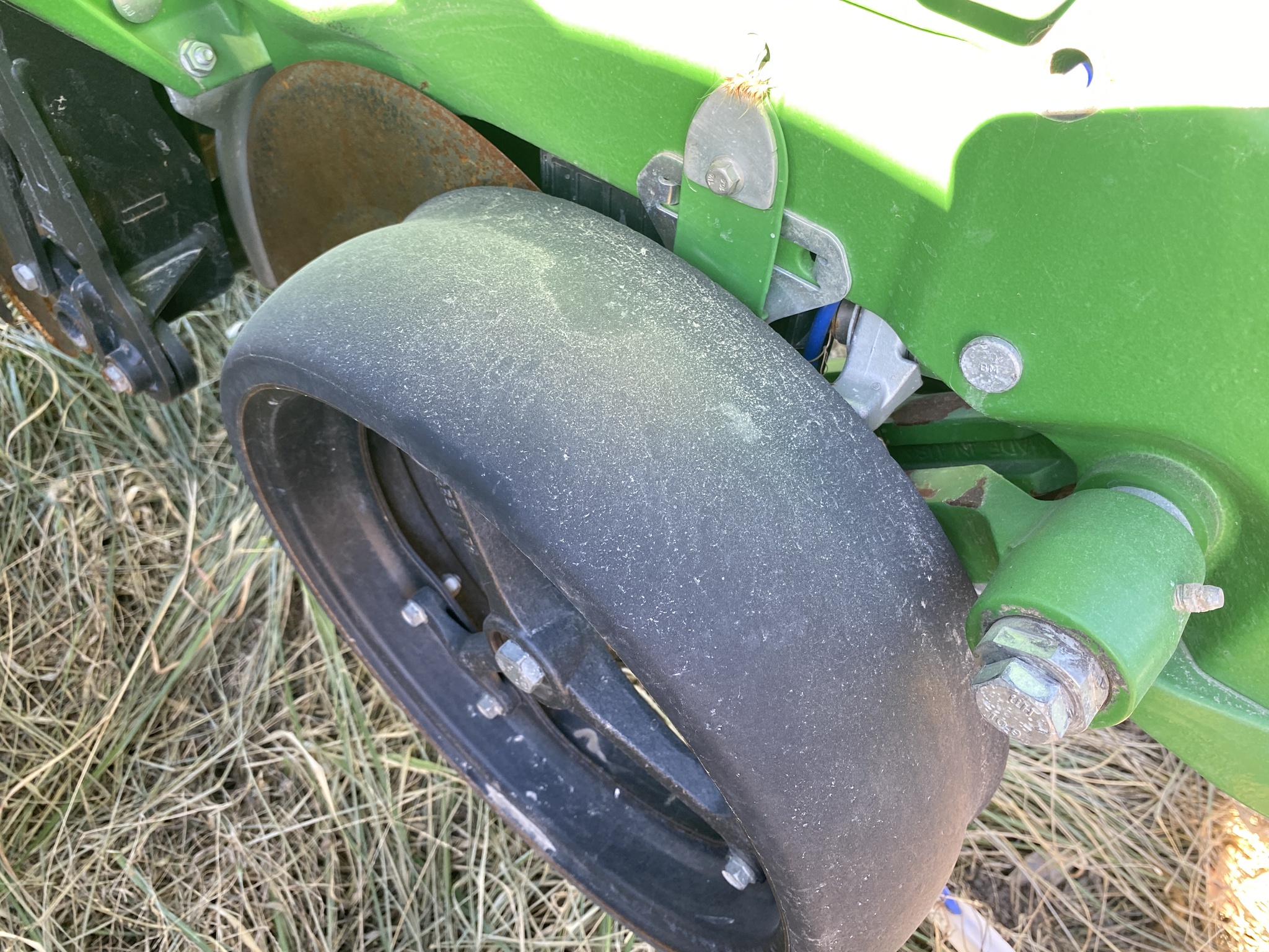  2018 John Deere 1775NT at LandMark in Hebron, NE
