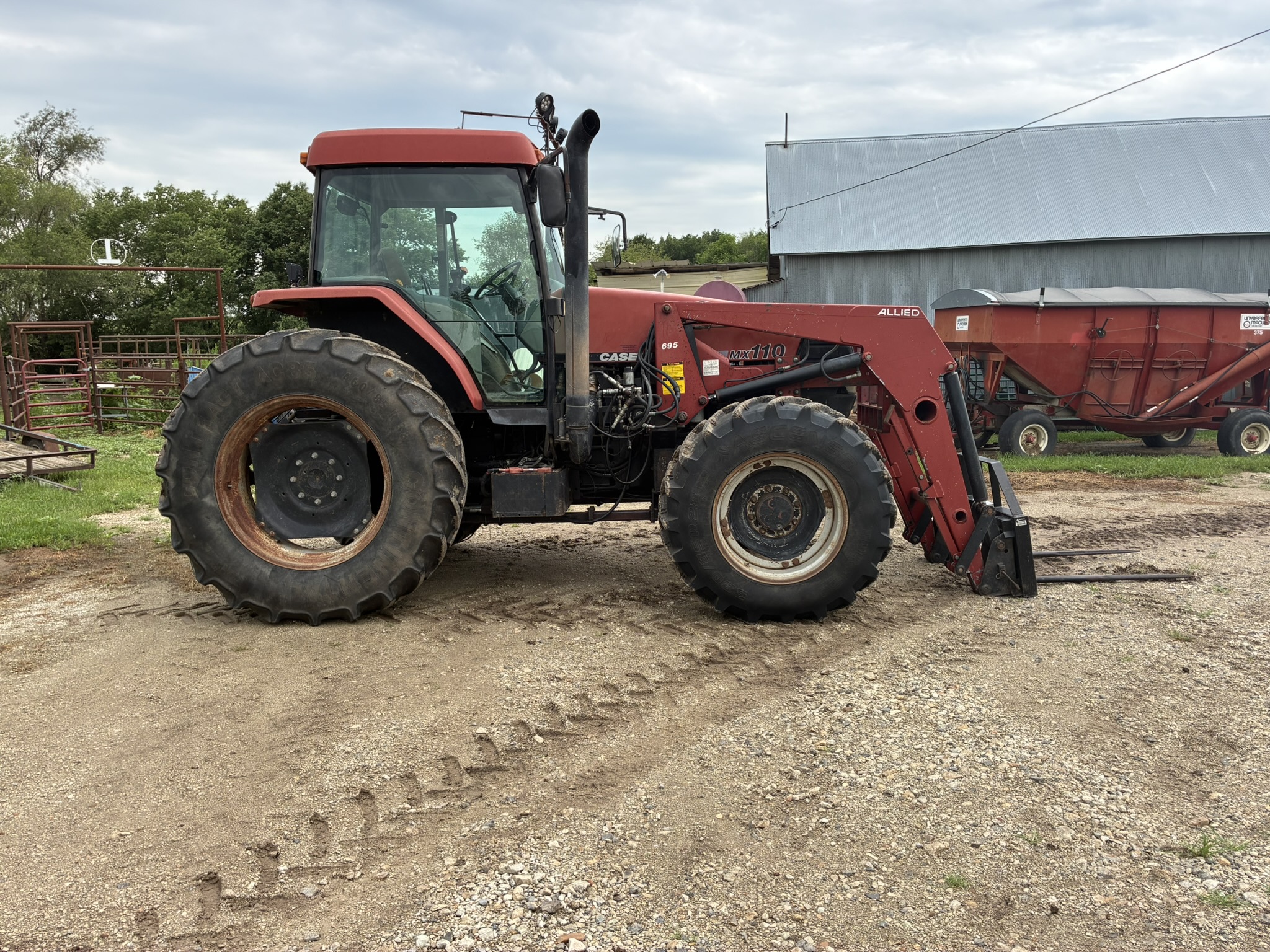  1998 Case Ih MX110 at LandMark in Marysville, KS