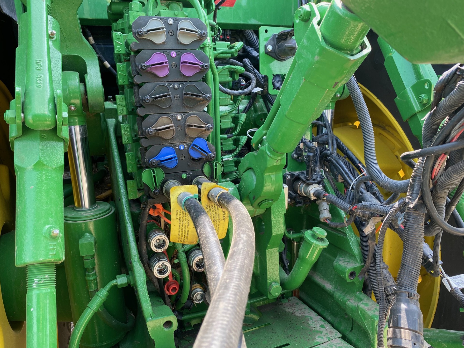  2024 John Deere 8R 340 at LandMark in Kearney, NE