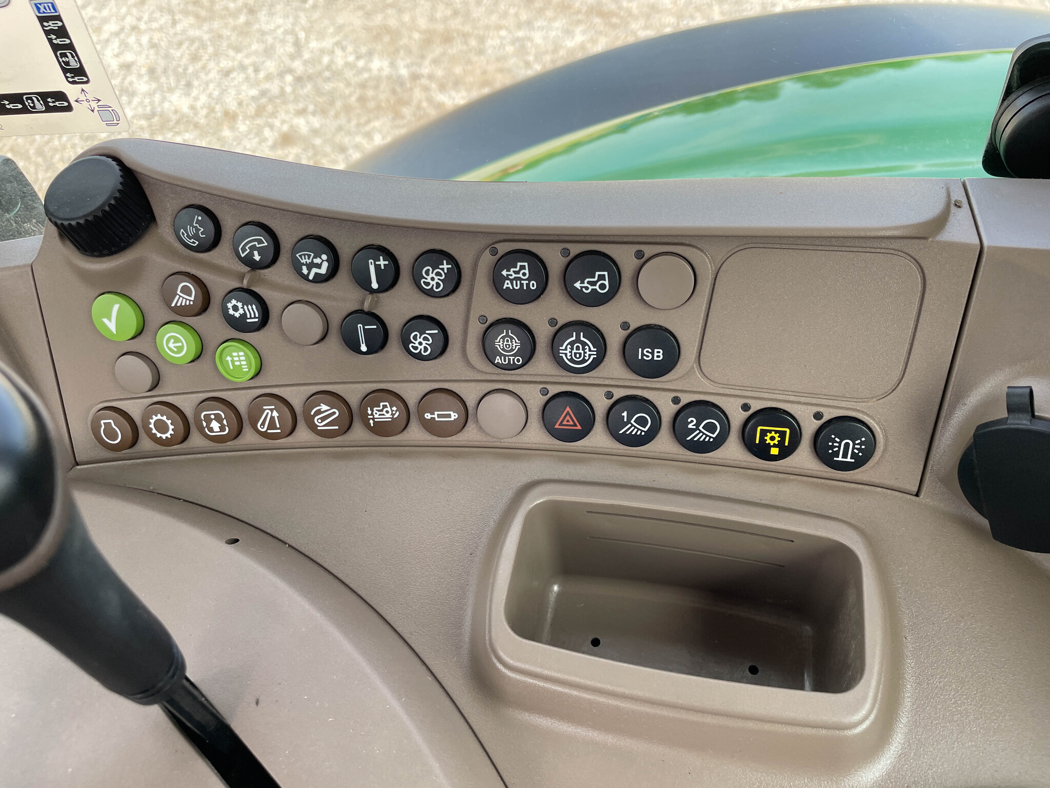  2023 John Deere 6175M at LandMark in Hebron, NE