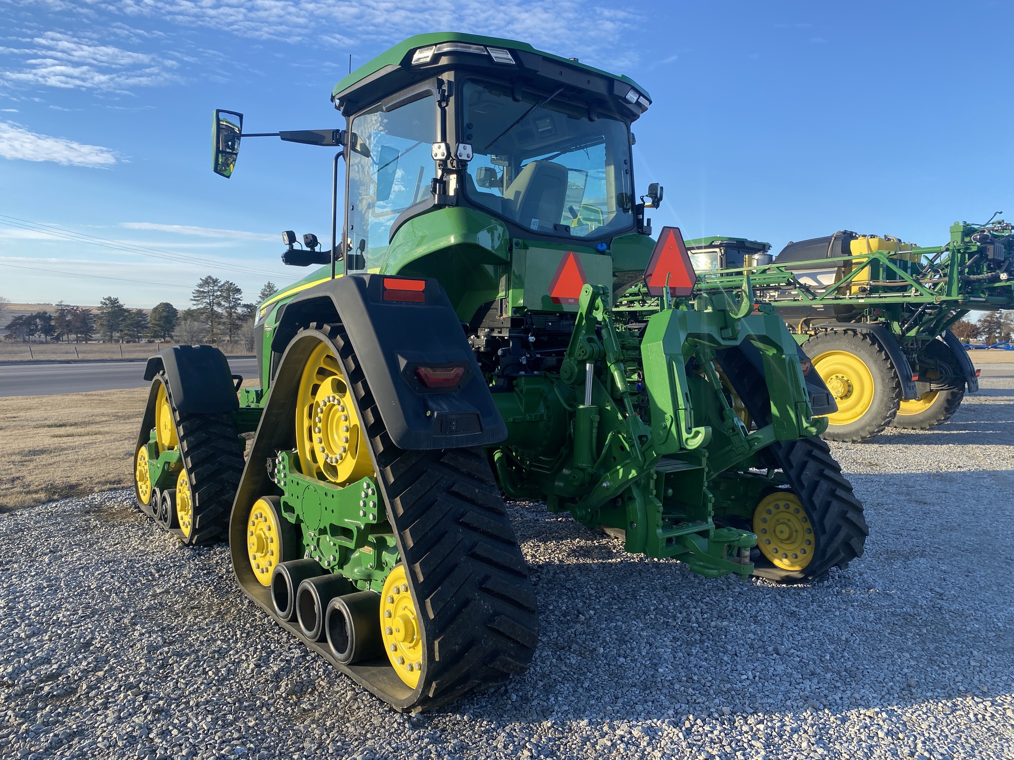  2023 John Deere 8RX 370 at LandMark in Hebron, NE