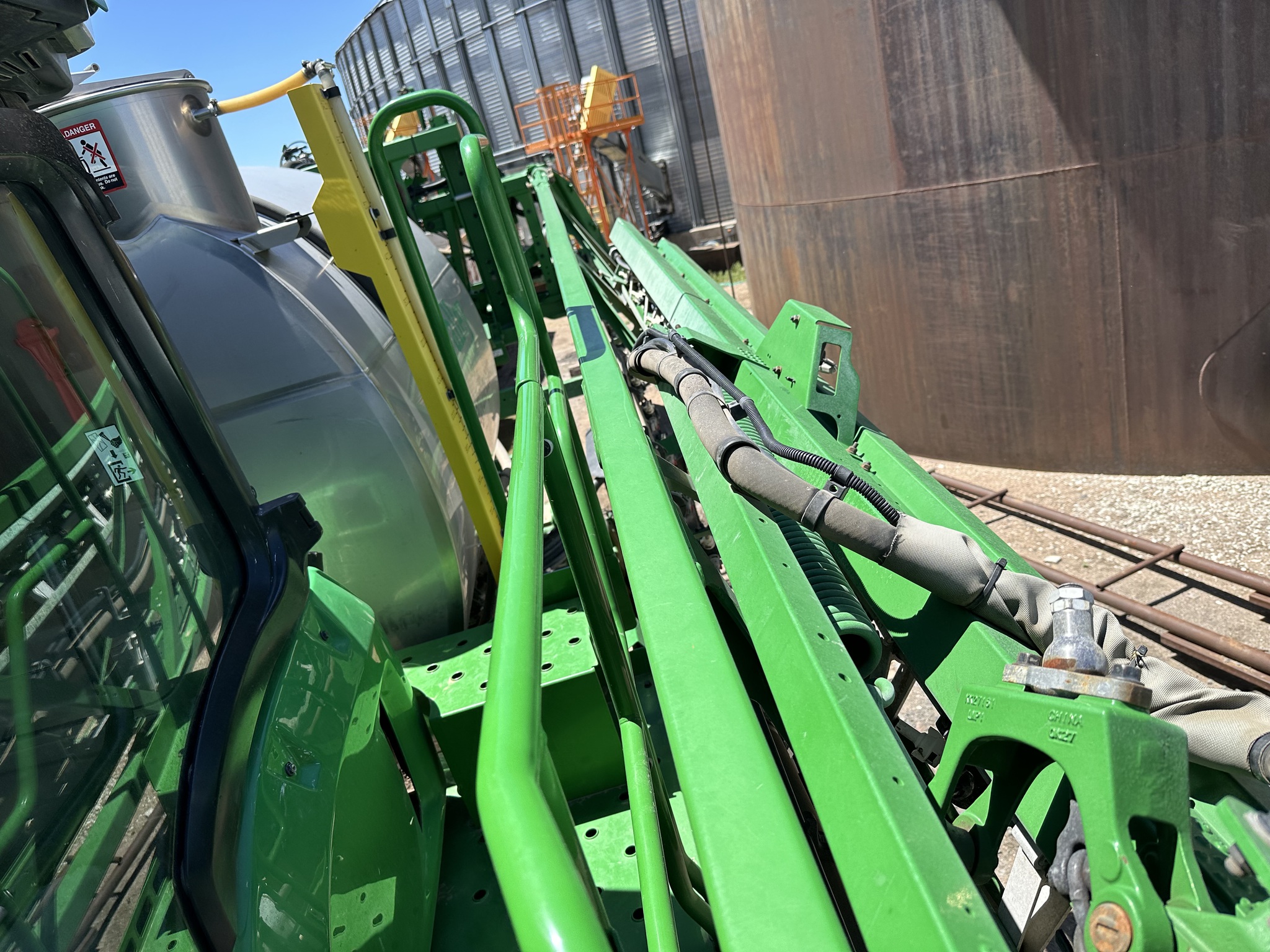  2022 John Deere 616R at LandMark in Gothenburg, NE