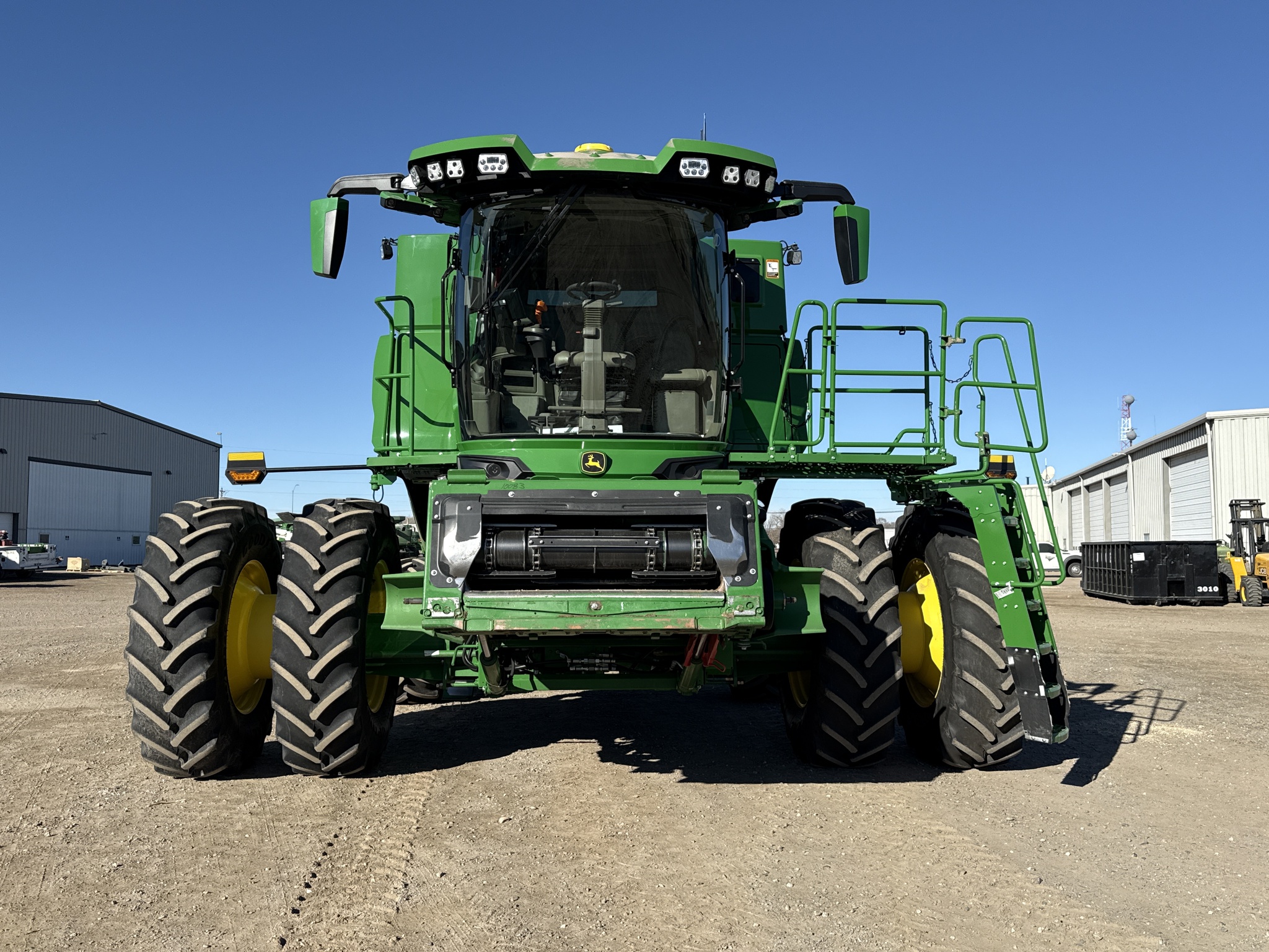  2025 John Deere S7 800 at LandMark in Gothenburg, NE