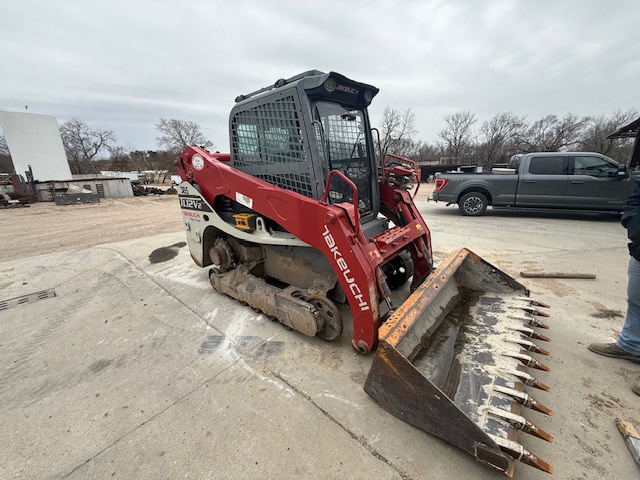  2018 Takeuchi TL12V-2 at LandMark in Beatrice, NE