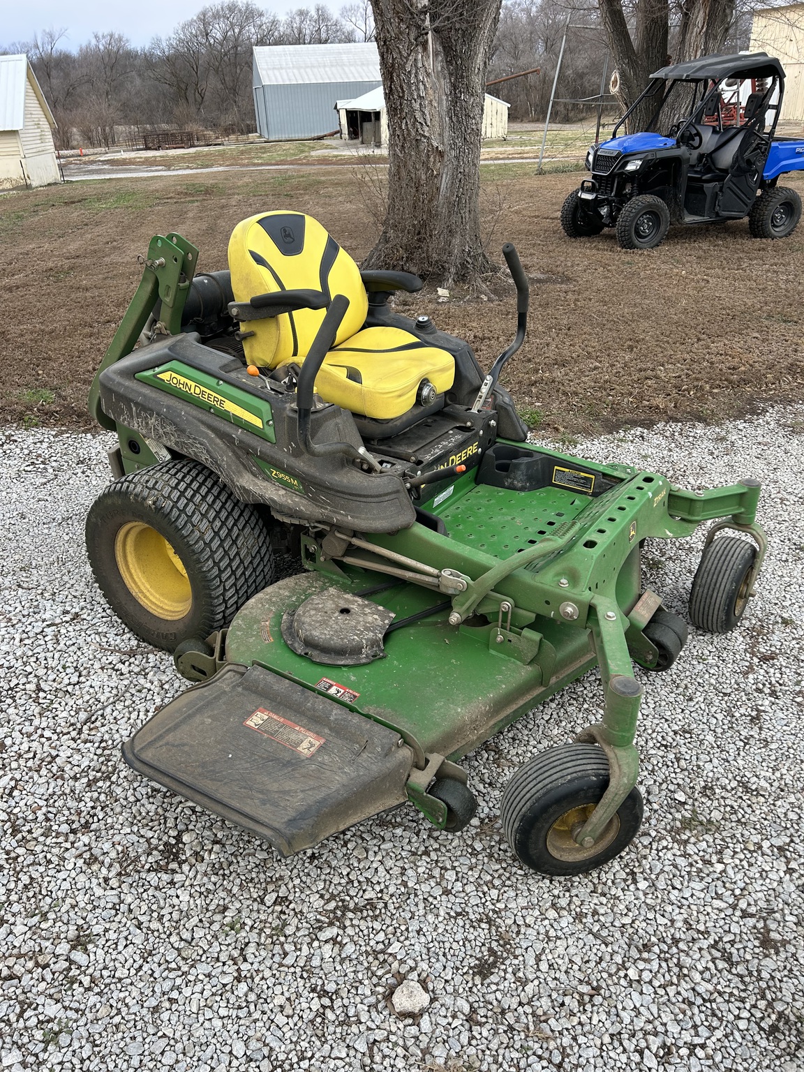  2018 John Deere Z955M EFI at LandMark in Hebron, NE