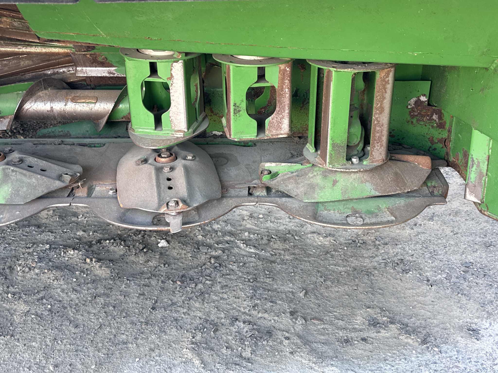  2024 John Deere W235R at LandMark in Gothenburg, NE