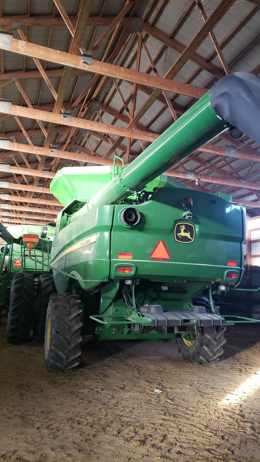  2017 John Deere S680 at LandMark in Minden, NE
