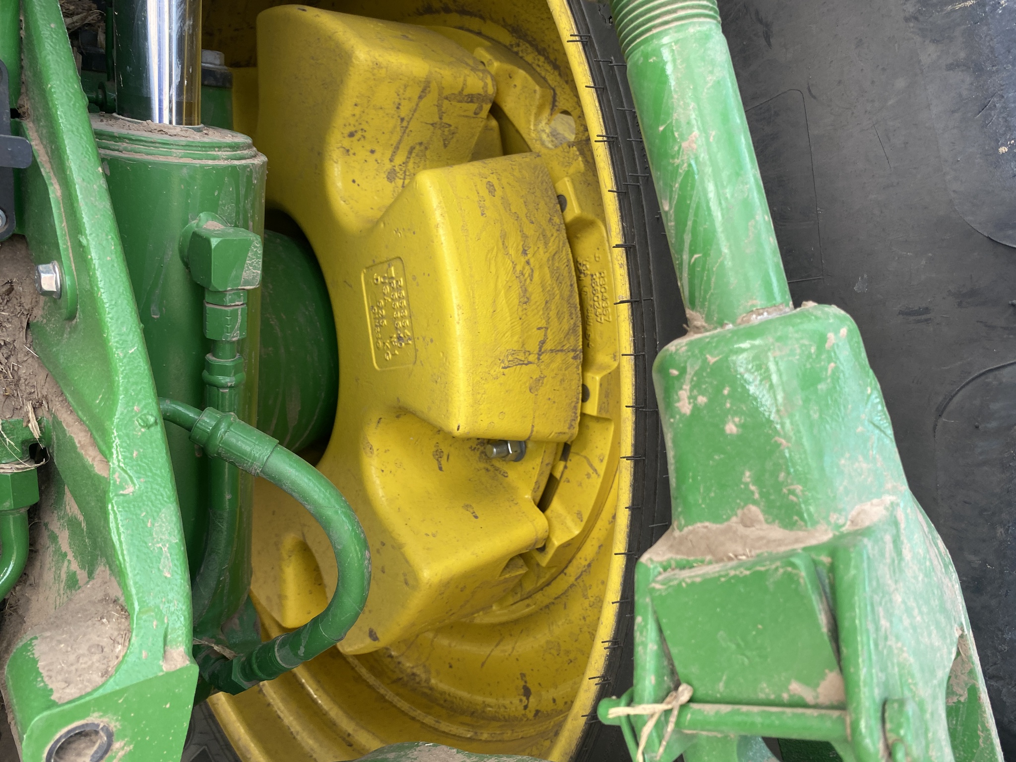 2024 John Deere 8R 370 at LandMark in Hastings, NE