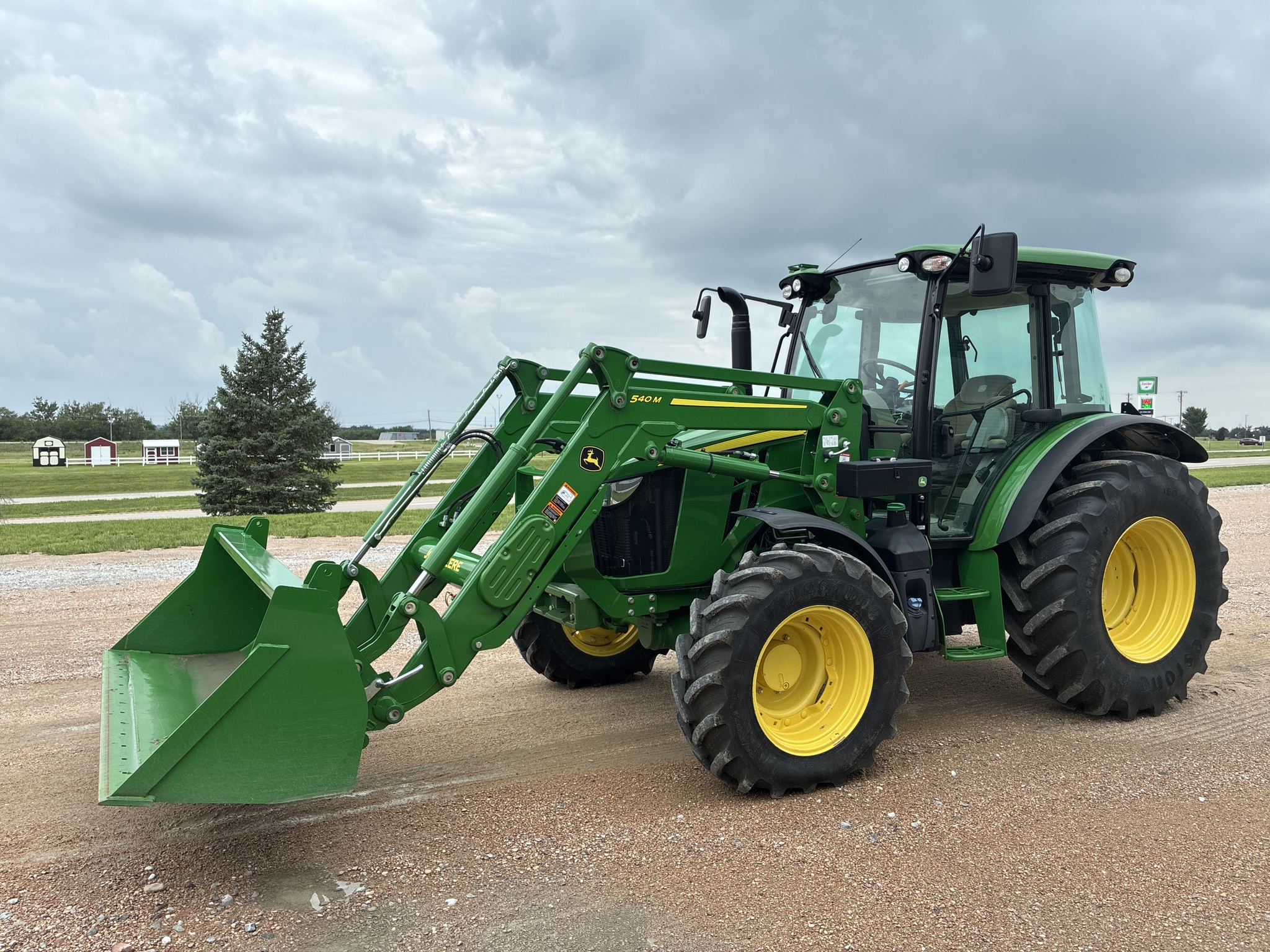  2023 John Deere 5090M at LandMark in Hebron, NE