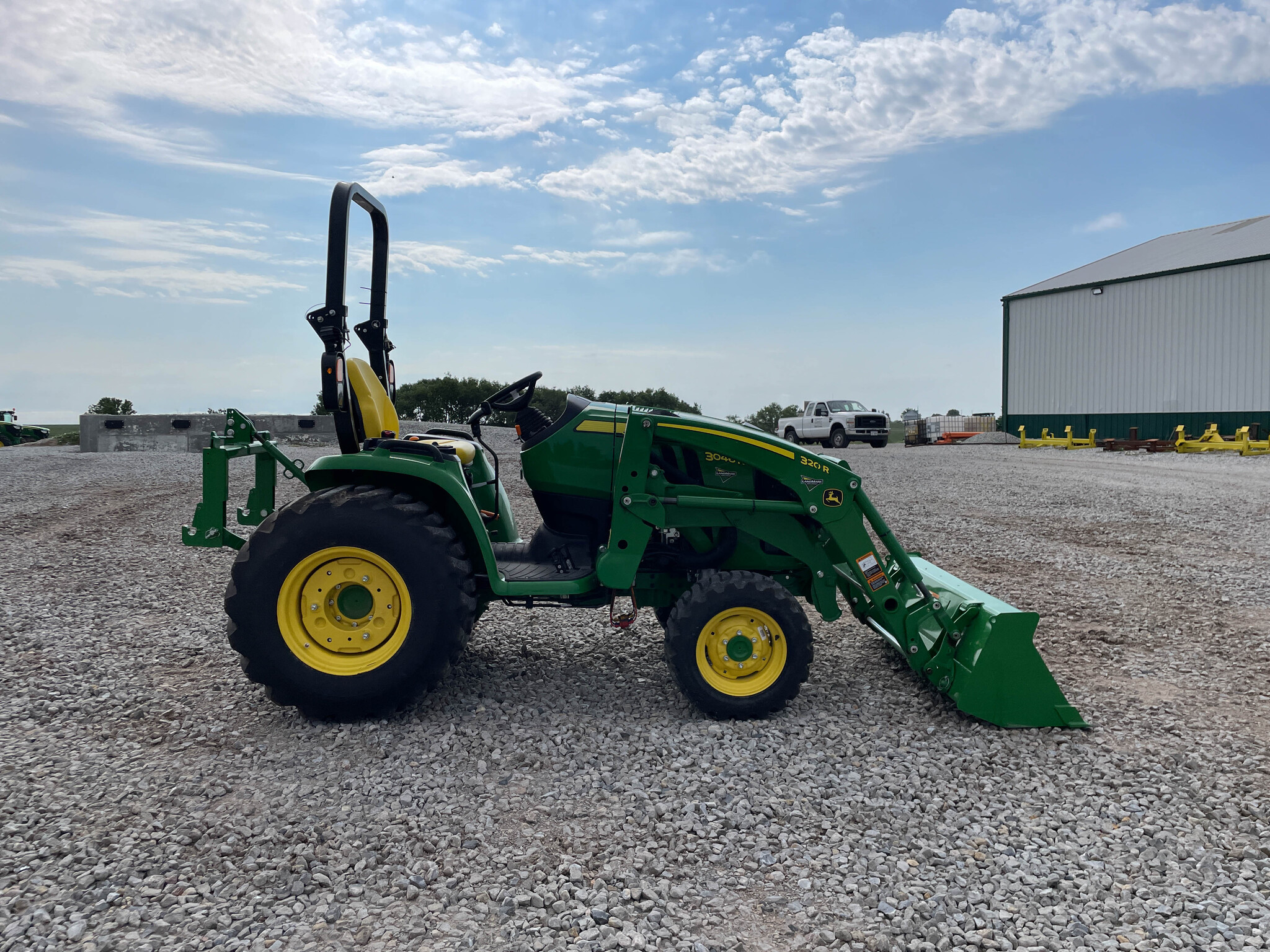  2022 John Deere 3046R at LandMark in Holdrege, NE