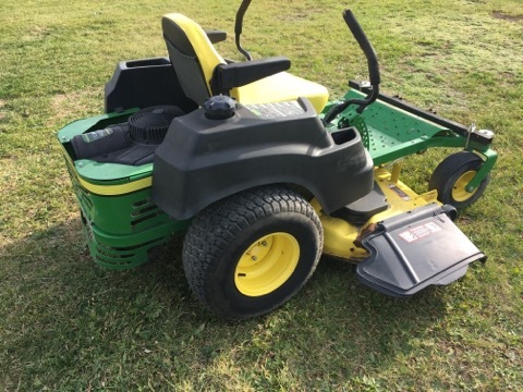On Lot 2015 John Deere Z435 at Tri County Equipment Caro, MI