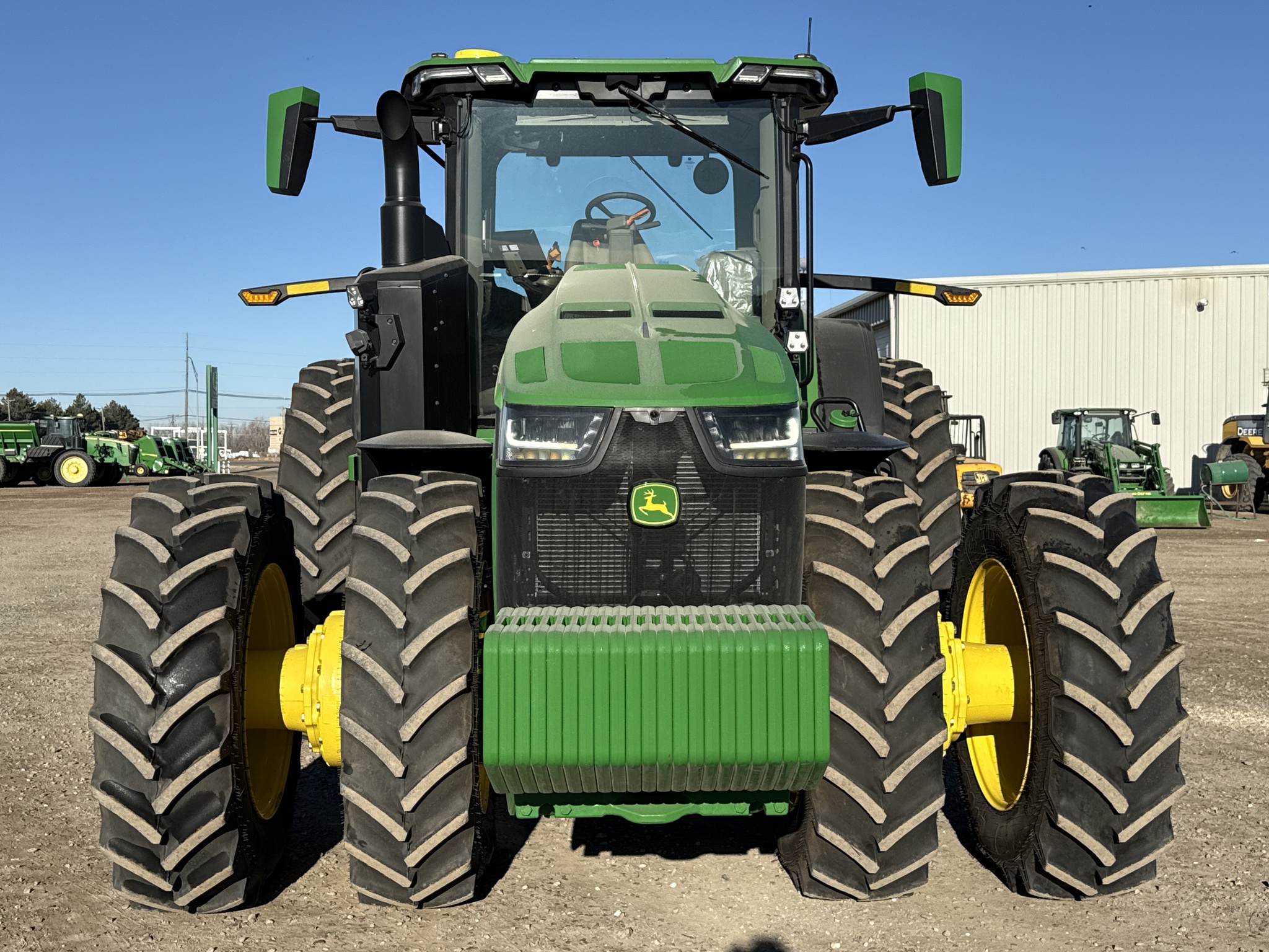  2025 John Deere 8R 370 at LandMark in Gothenburg, NE