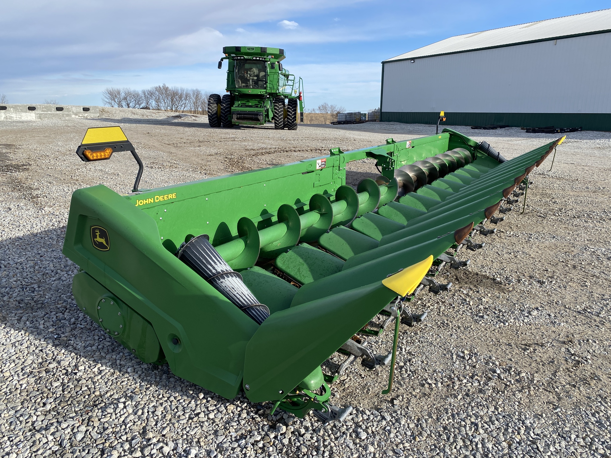  2025 John Deere CR 12 at LandMark in Superior, NE