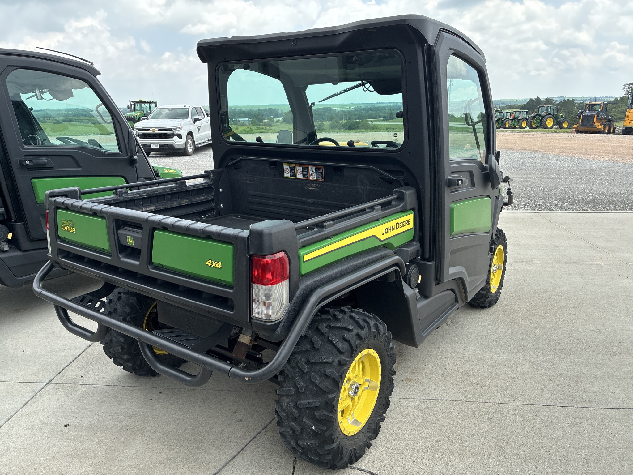  2024 John Deere XUV835M HVAC Cab at LandMark in Hebron, NE