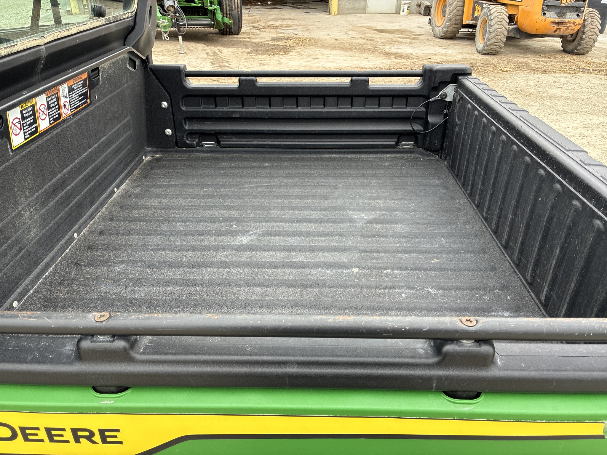  2023 John Deere XUV 835M at LandMark in Smith Center, KS