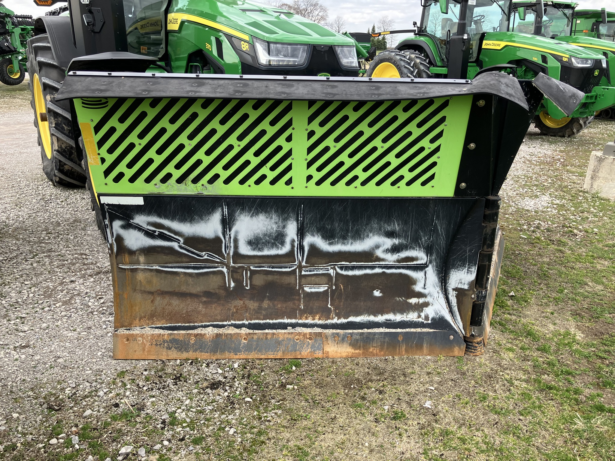 On Lot 2020 Schulte V-100-400 at Tri County Equipment Caro, MI