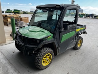  2024 John Deere XUV 835M at LandMark in Holdrege, NE