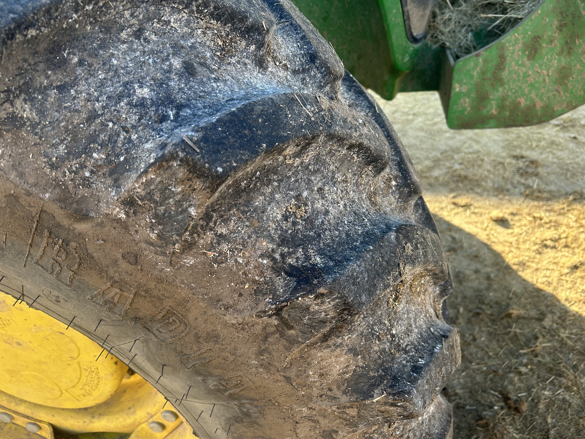  2015 John Deere 7210R at LandMark in Marysville, KS