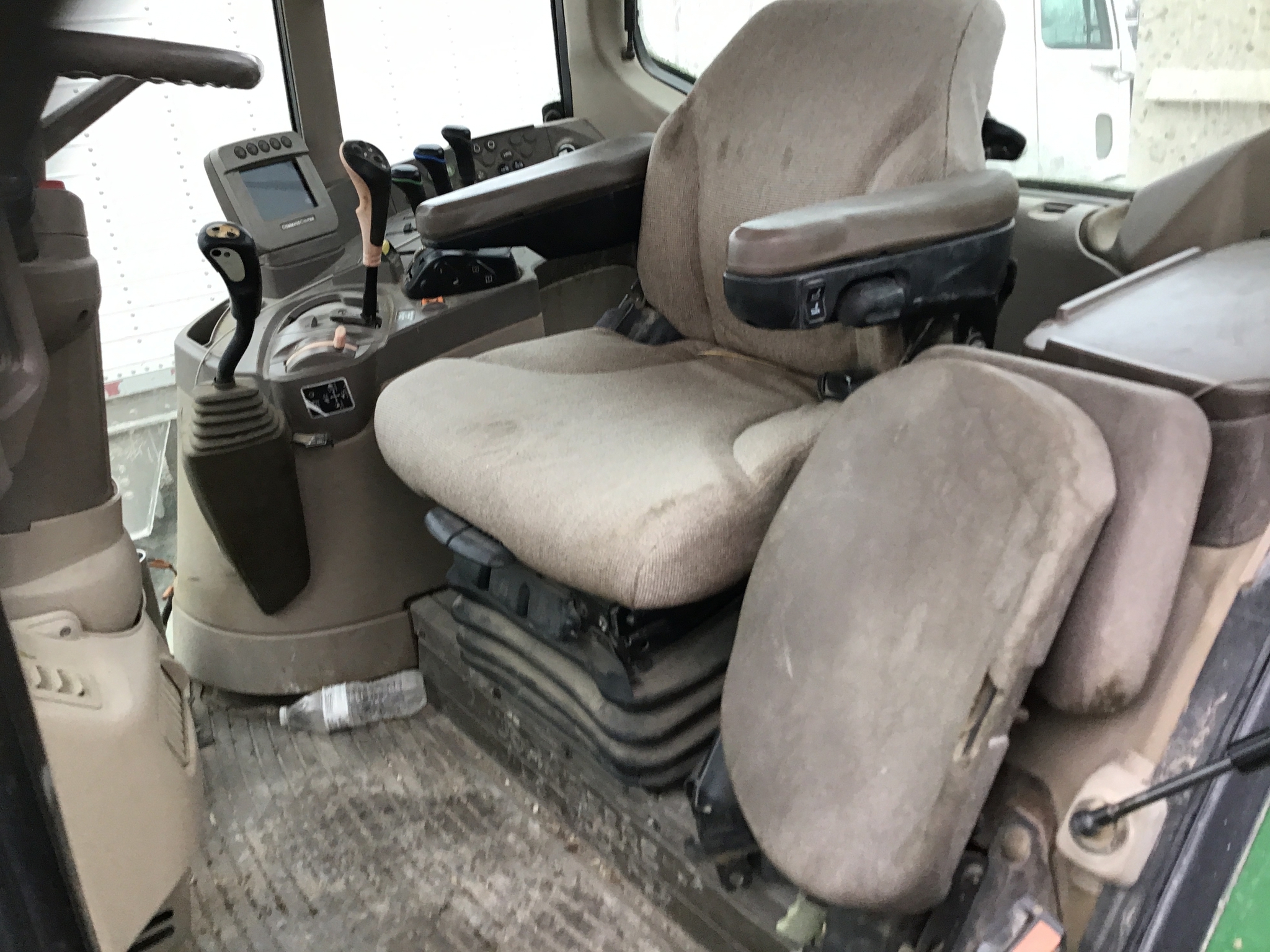  2008 John Deere 7430 Premium at LandMark in Smith Center, KS