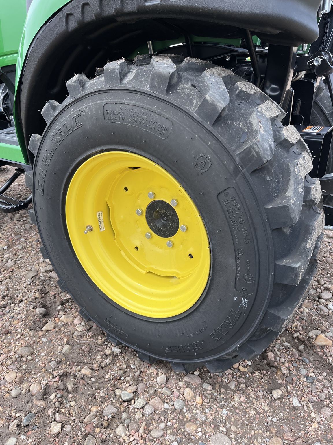   John Deere 2025R at LandMark in Minden, NE