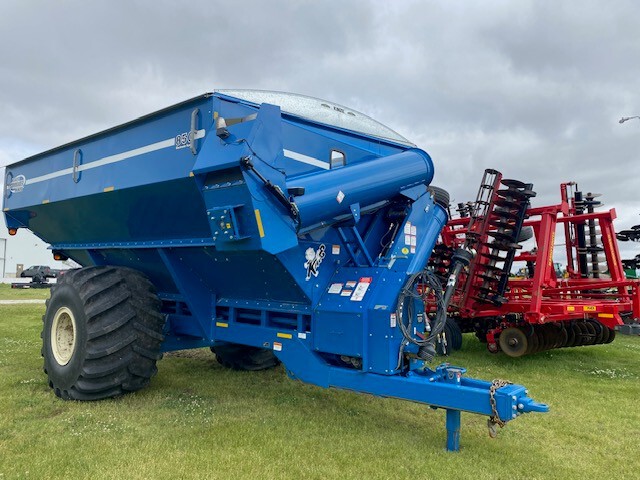  2011 Kinze 850 at LandMark in Beatrice, NE