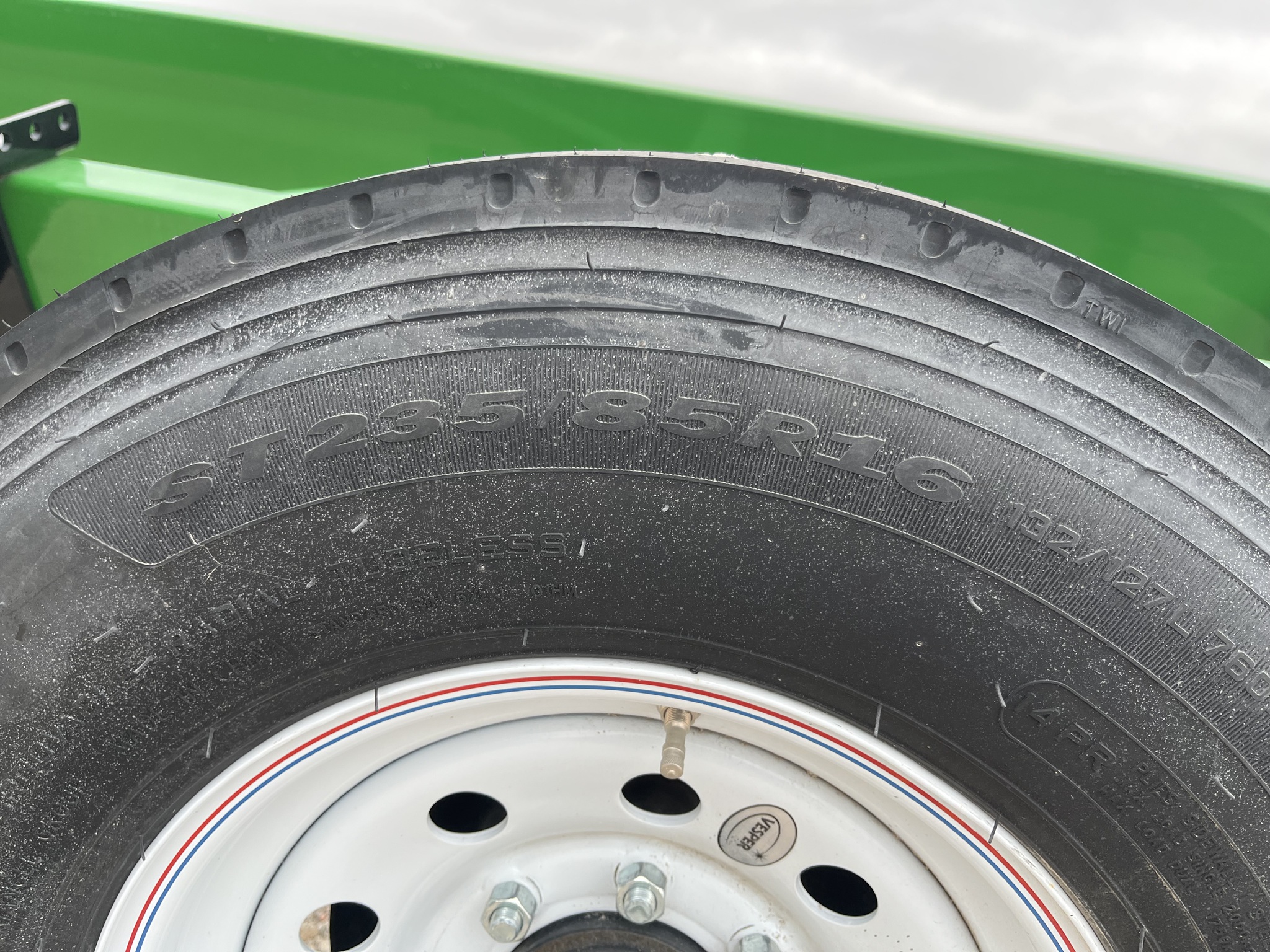  2023 Headhunter HHC53-DA/DB at LandMark in Holdrege, NE