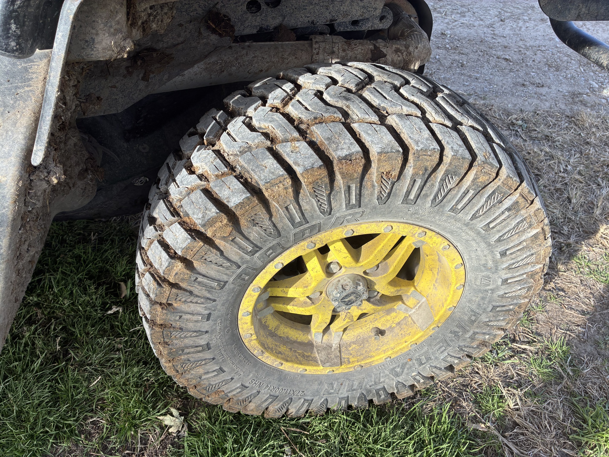  2023 John Deere XUV 835R at LandMark in Beatrice, NE