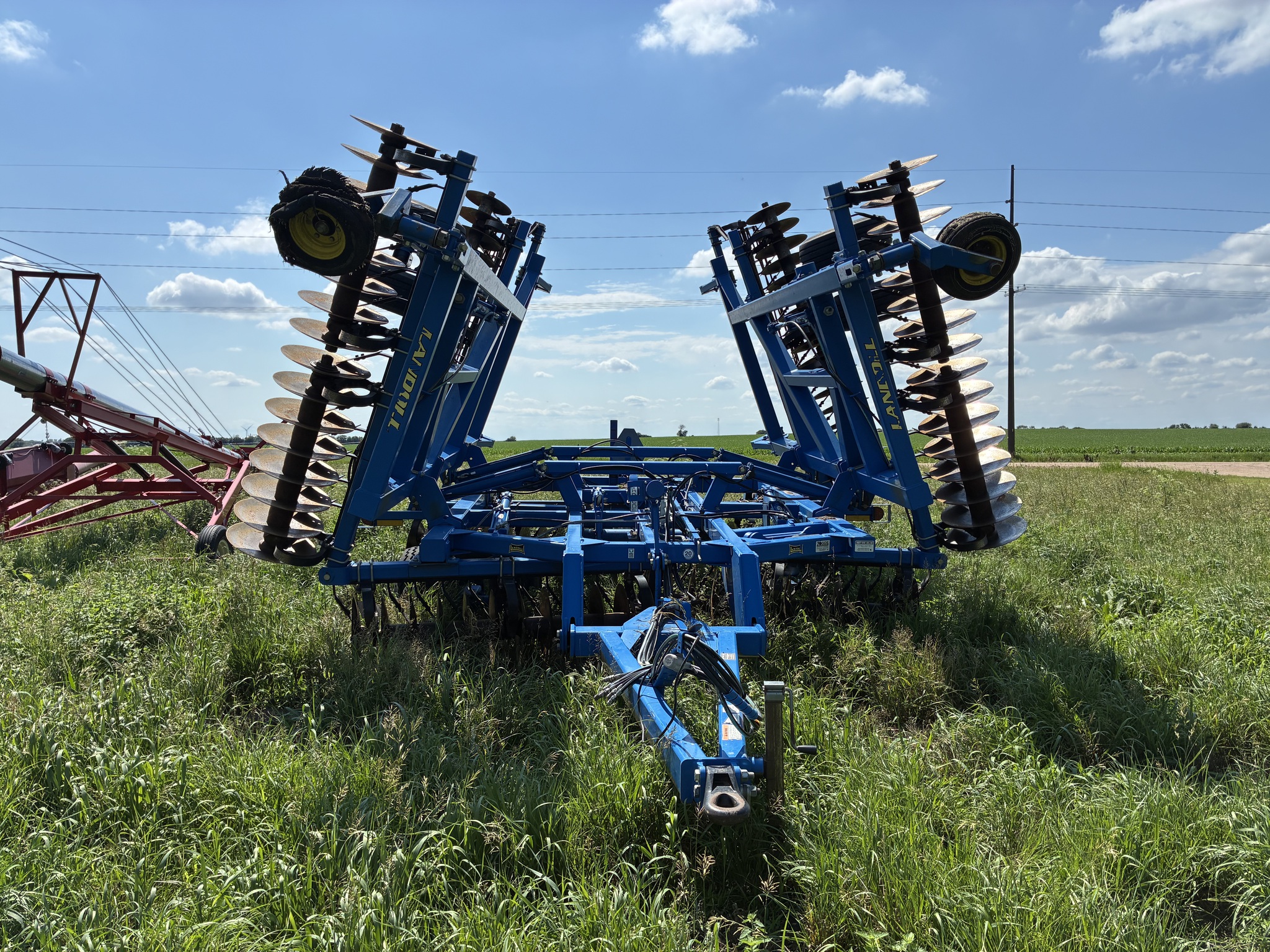   Landoll 7431-33 at LandMark in Hebron, NE