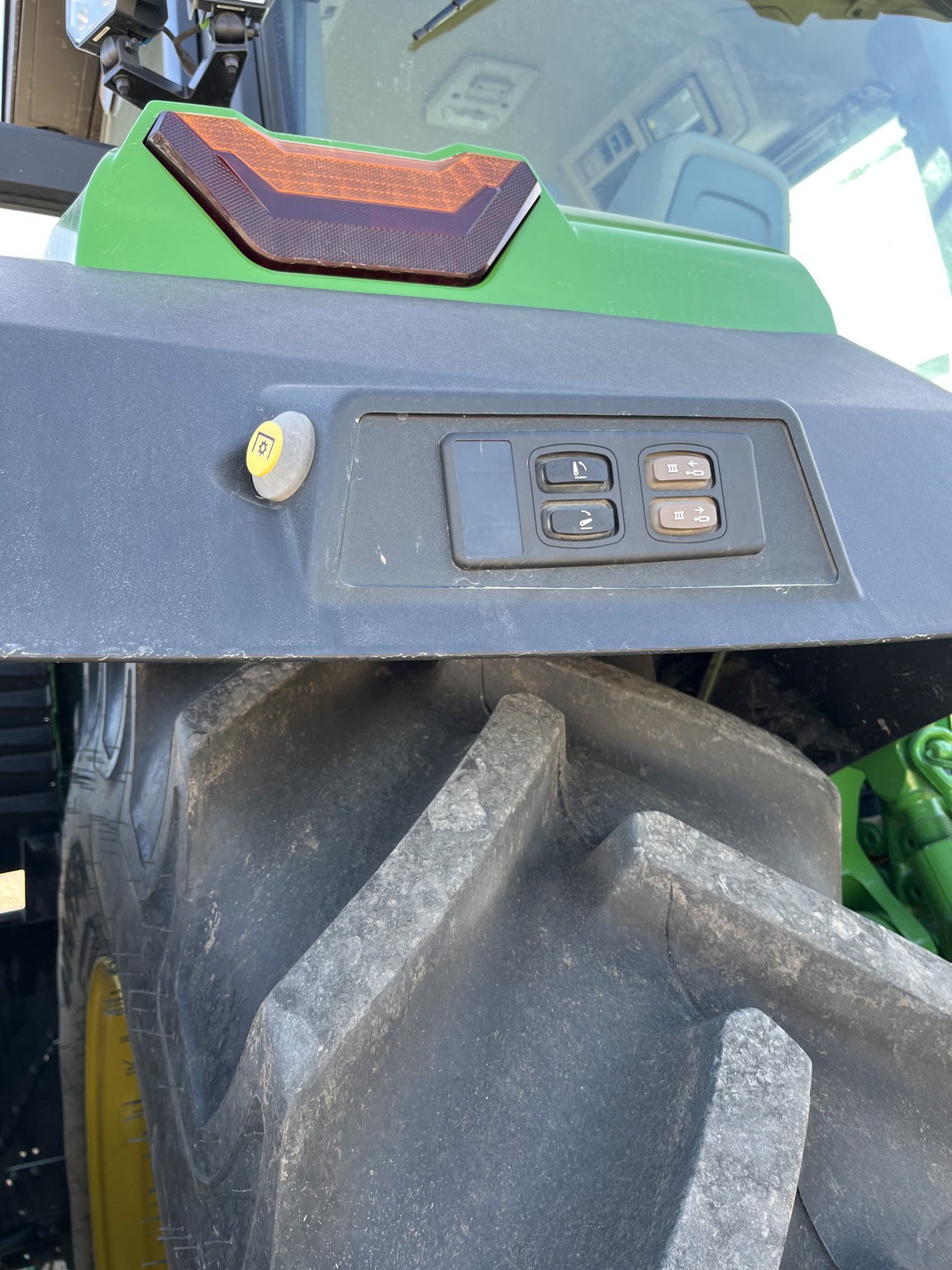  2025 John Deere 8R 410 at LandMark in Holdrege, NE