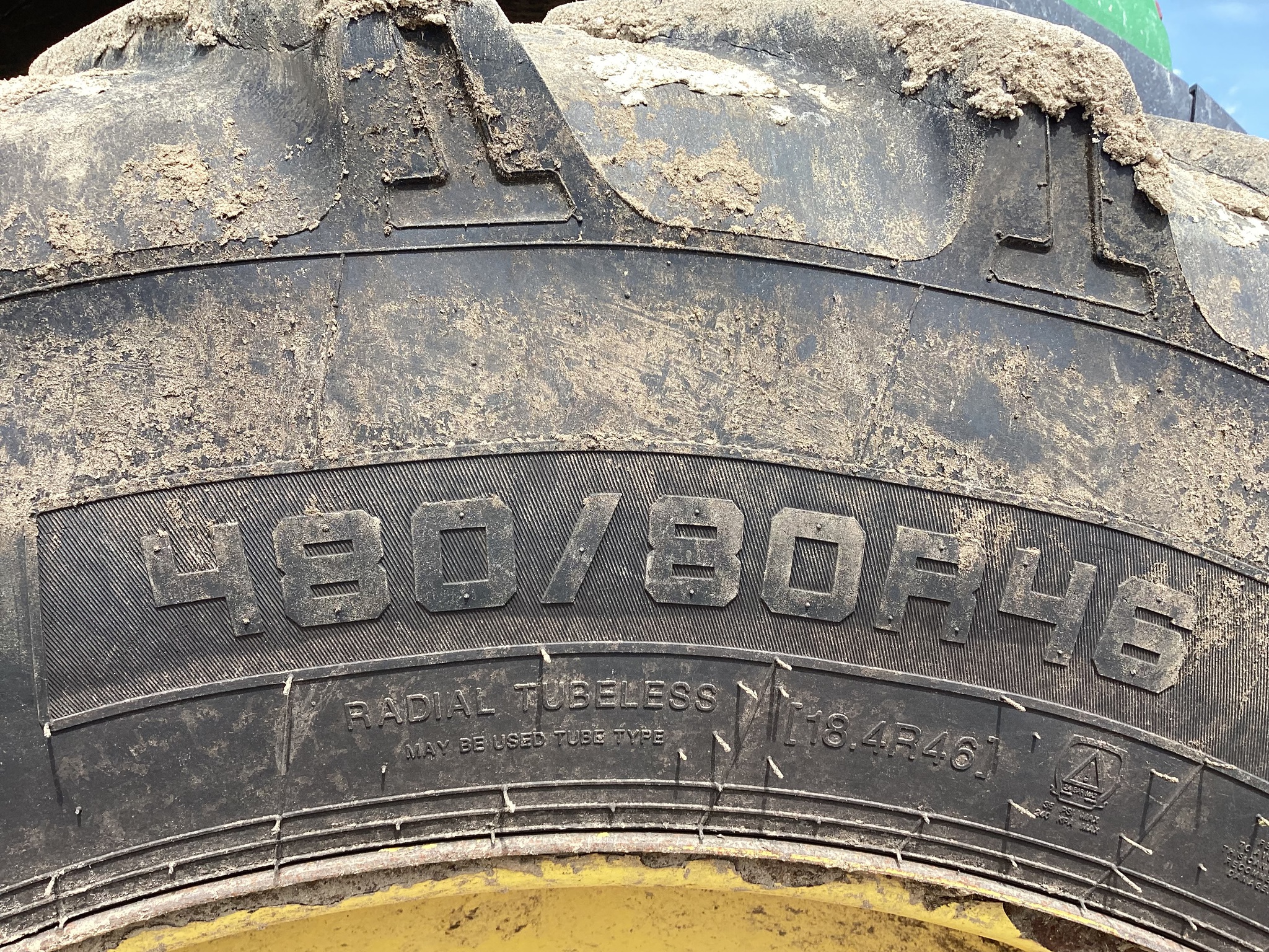 2022 John Deere 8R 250 at LandMark in Minden, NE