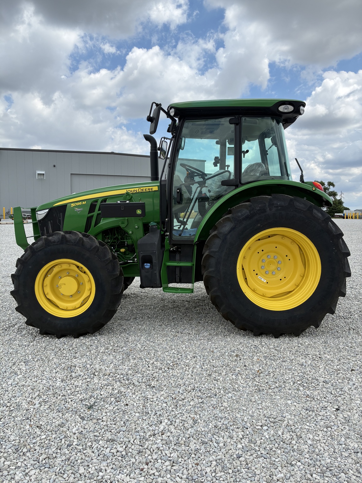  2024 John Deere 5095M at LandMark in Arapahoe, NE