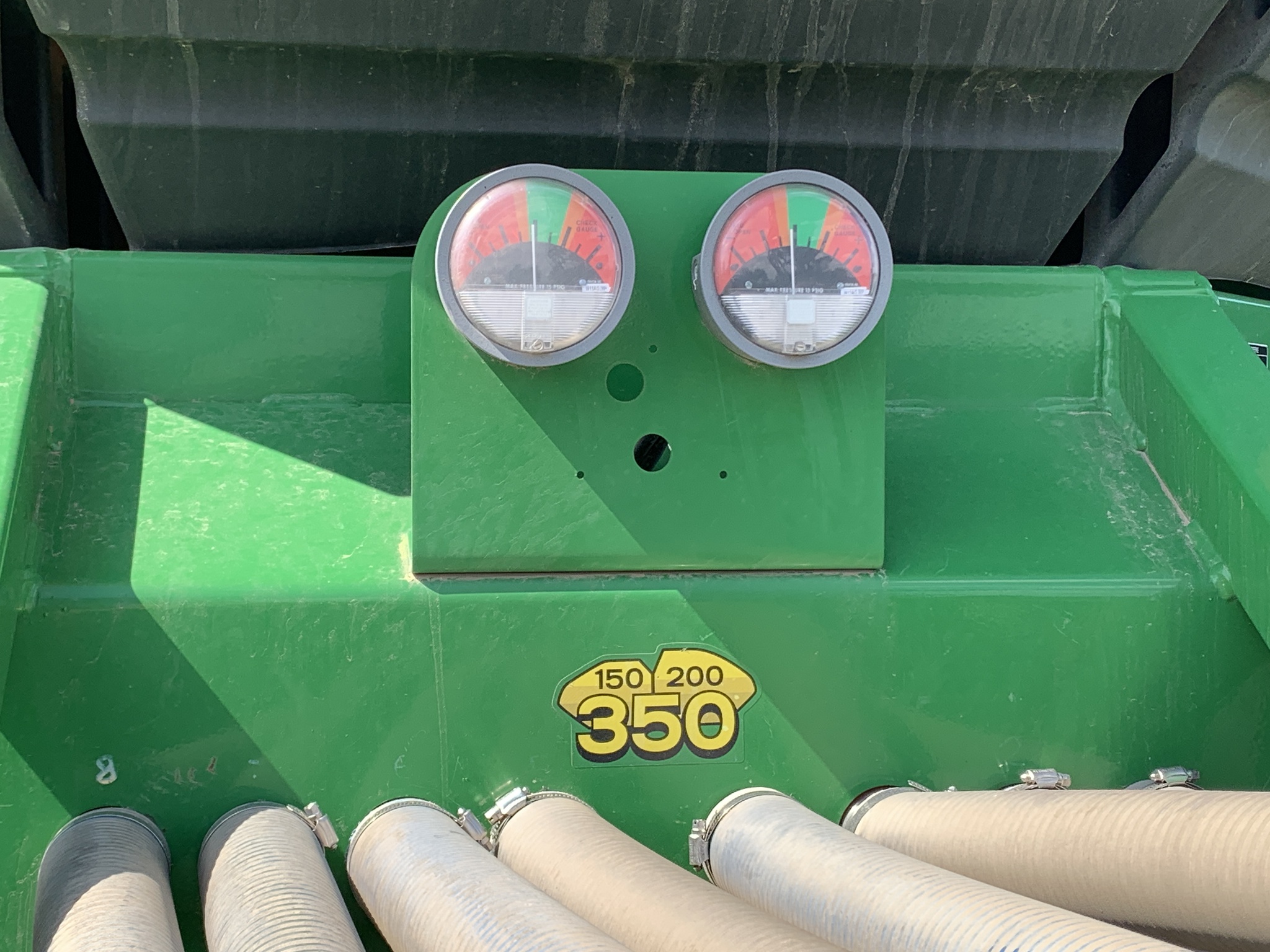  2013 John Deere 1890 at LandMark in Hebron, NE