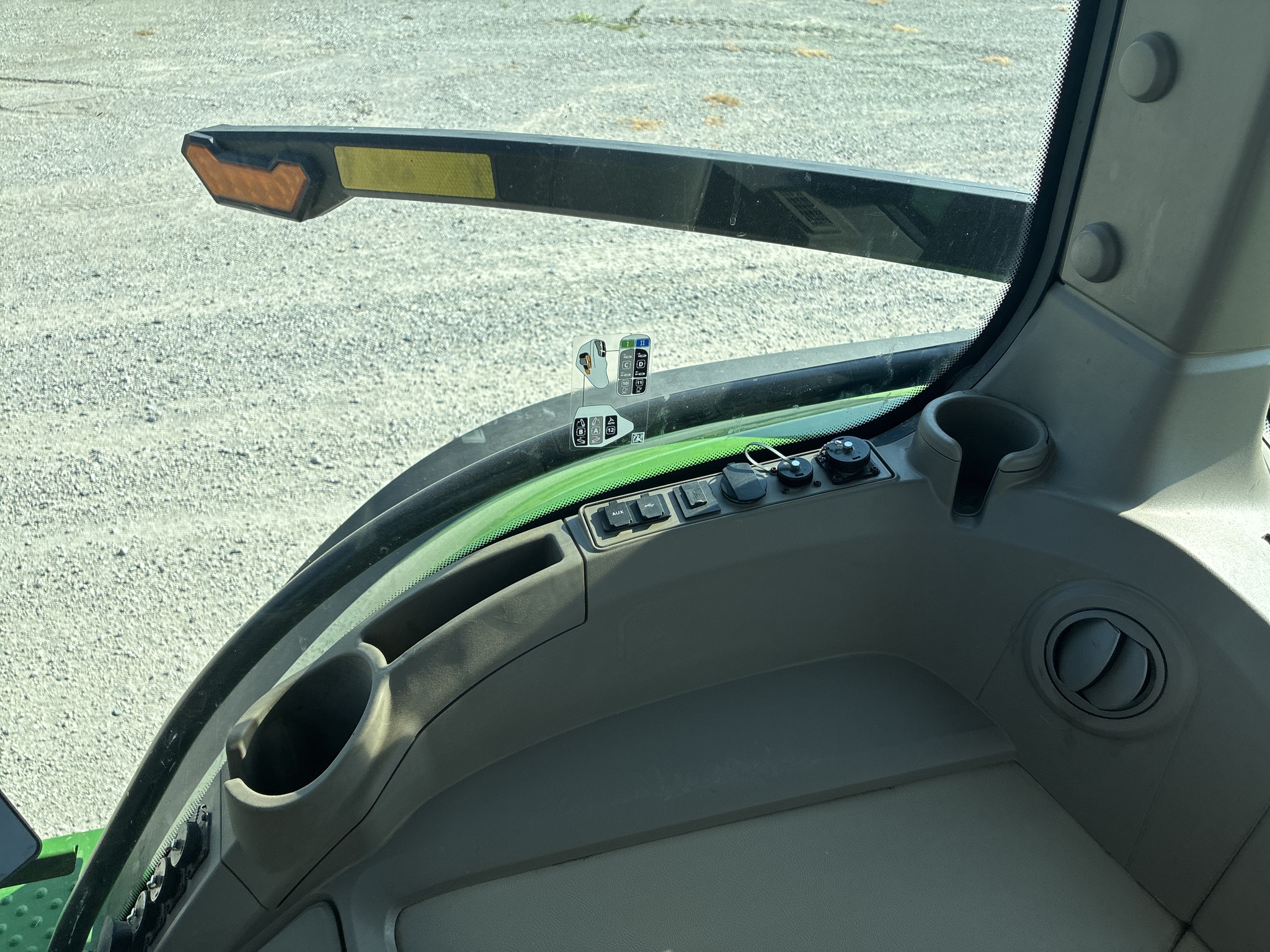  2024 John Deere 8R 370 at LandMark in Marysville, KS