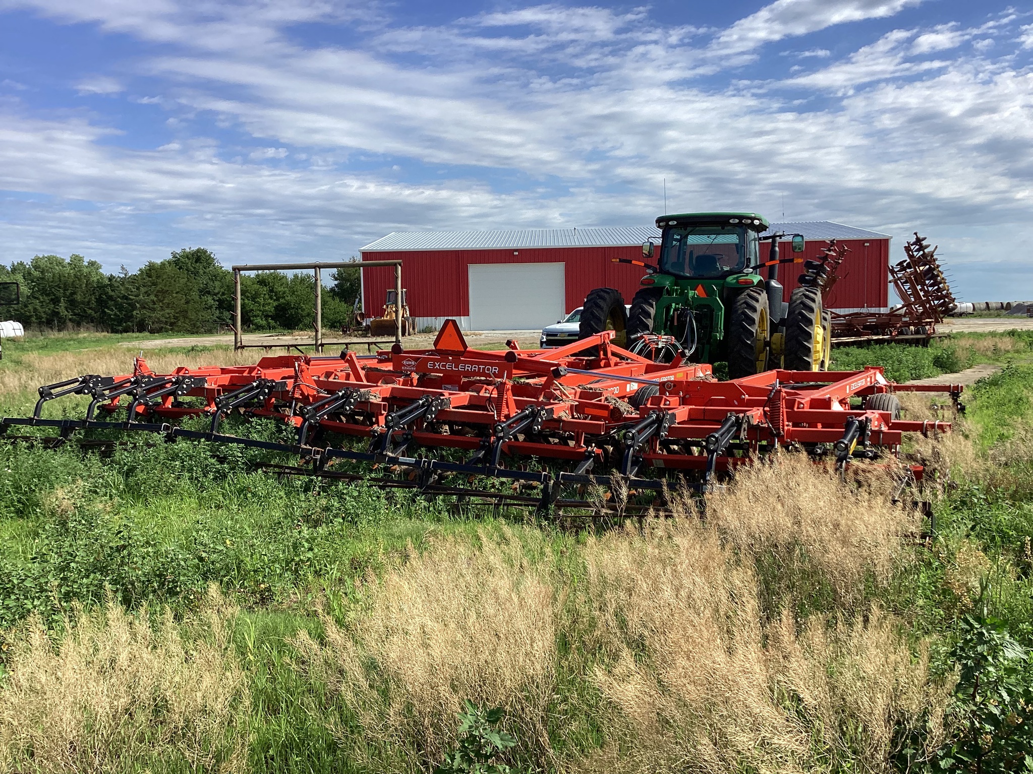  2013 Kuhn Krause 8000-30 at LandMark in Minden, NE