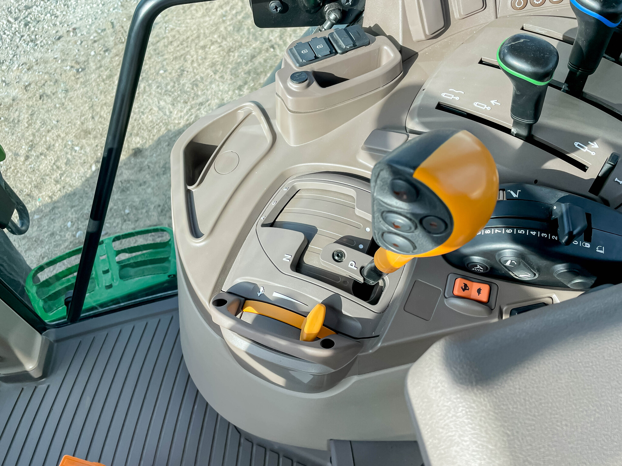  2024 John Deere 6155M at LandMark in Hebron, NE